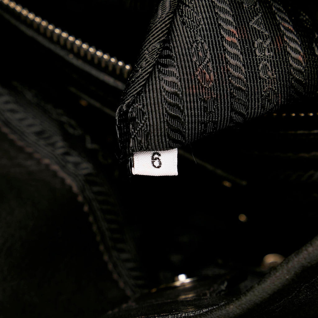 Prada Vitello Daino Tote Bag (SHG-30850)