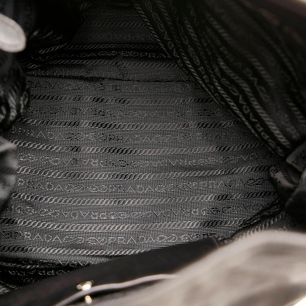 Prada Vitello Daino Tote Bag (SHG-30850)