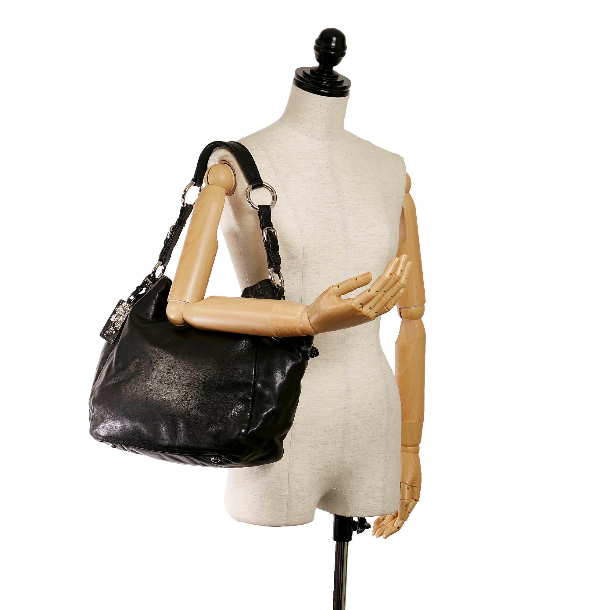 Prada Vitello Daino Tote Bag (SHG-30850)