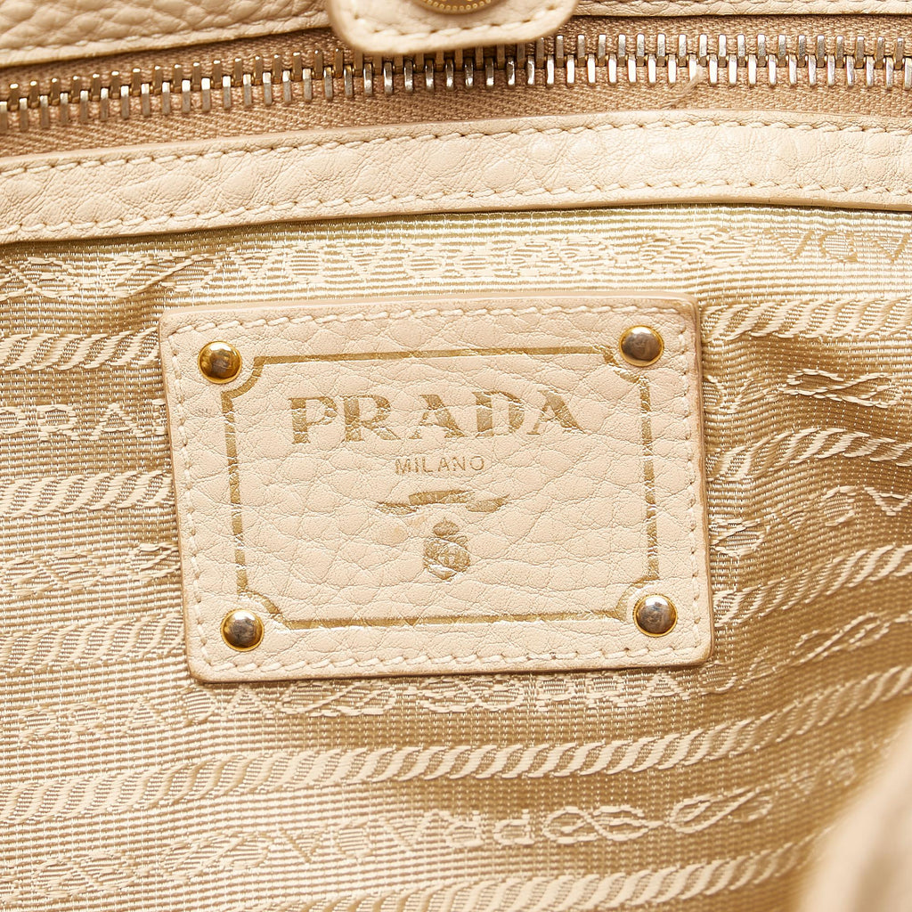 Prada Vitello Daino Tote Bag (SHG-30855)