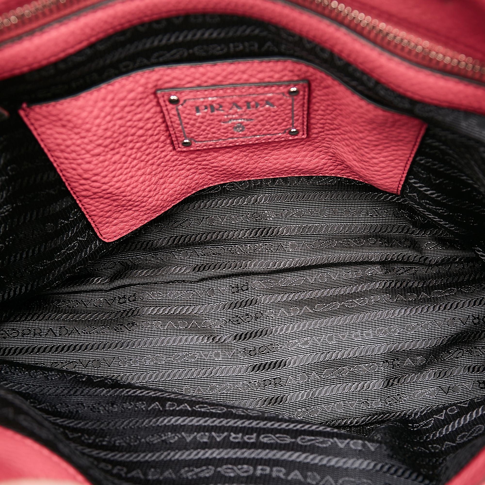 Prada Vitello Daino Tote Bag (SHG-31339)