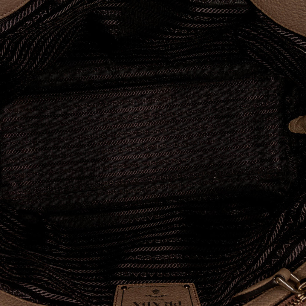 Prada Vitello Daino Tote Bag (SHG-31343)