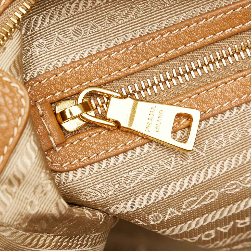 Prada Vitello Daino Tote Bag (SHG-34028)