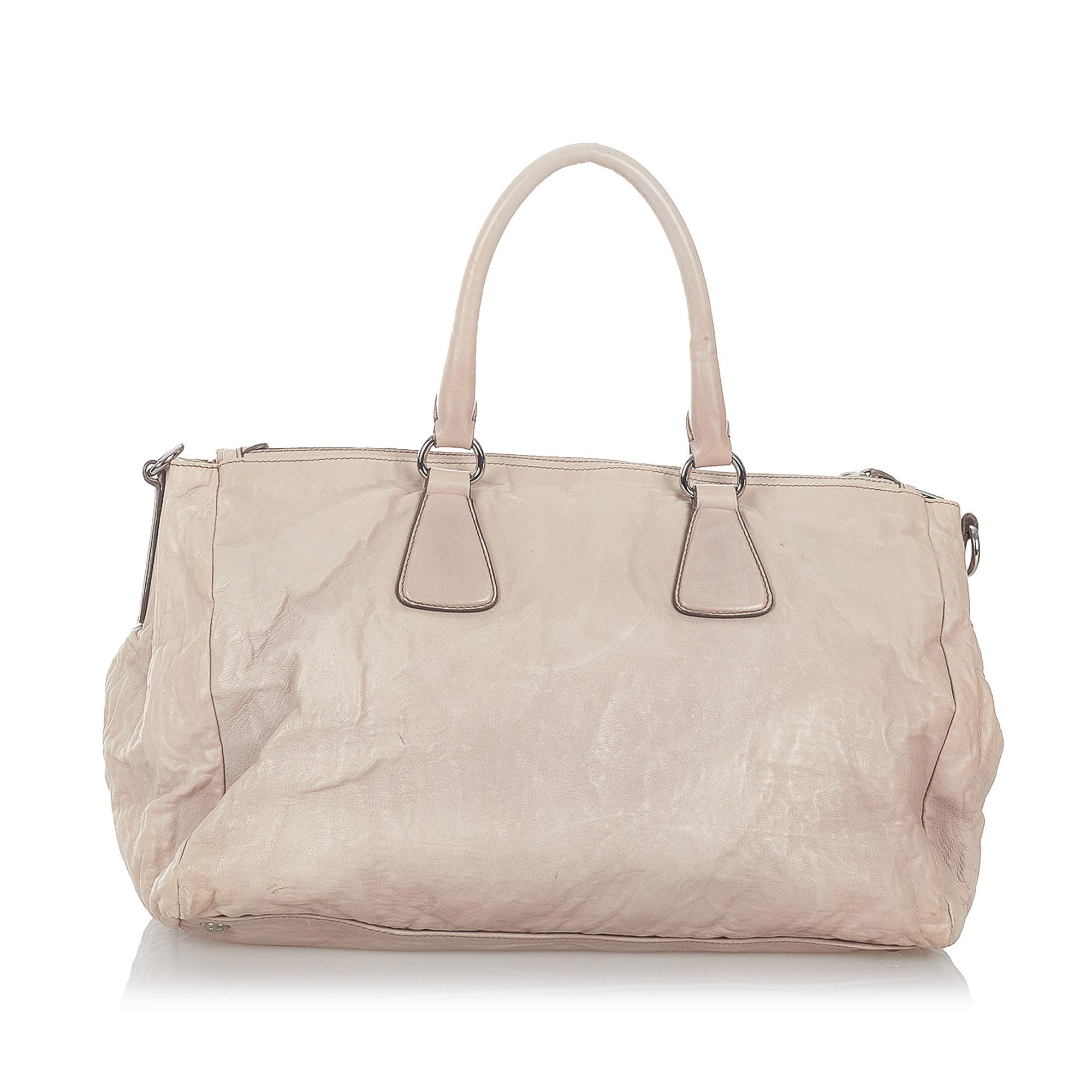 Prada Vitello Daino Tote Bag (SHG-34052)