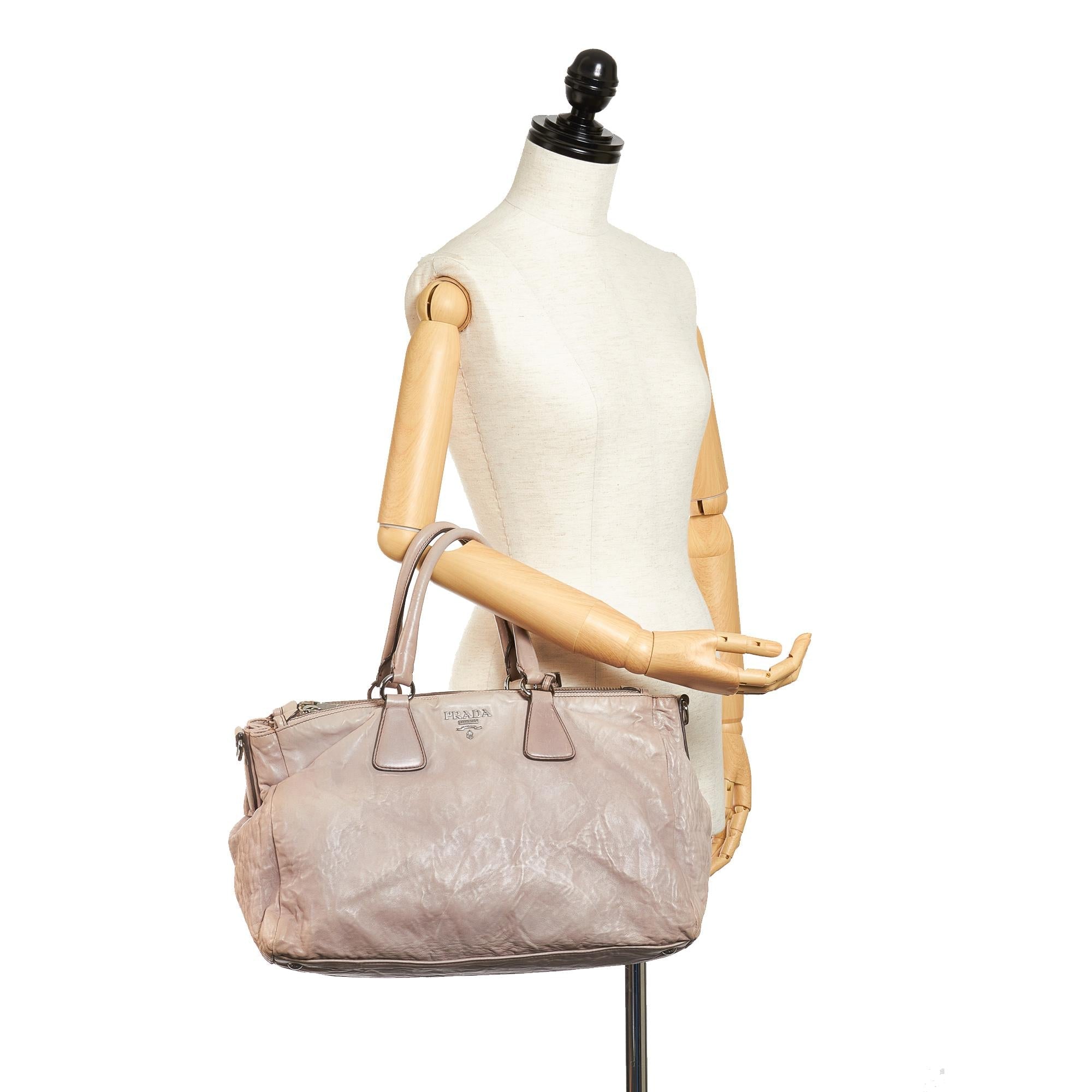 Prada Vitello Daino Tote Bag (SHG-34052)