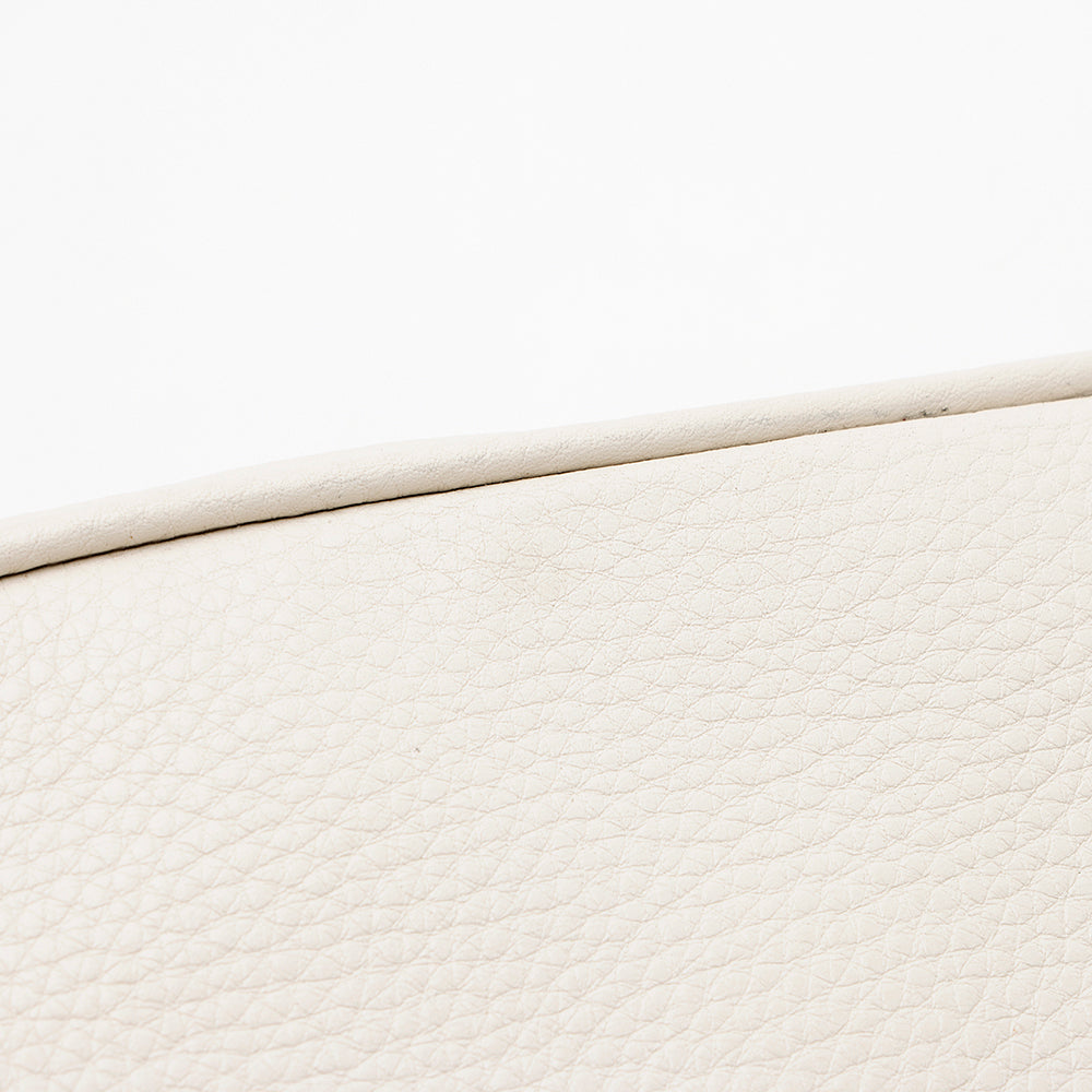 Prada Vitello Daino Tote (SHF-17579)