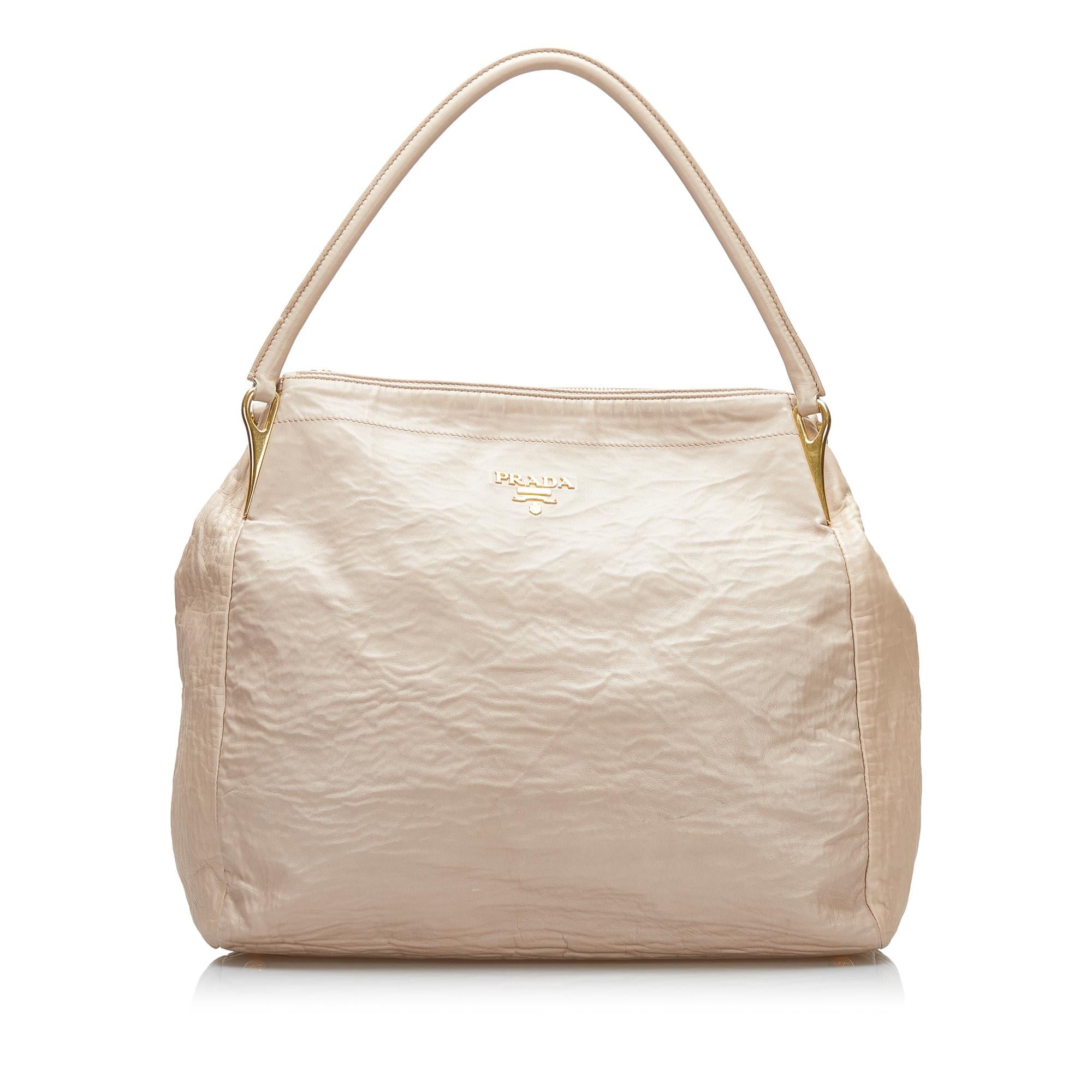 Prada Vitello Daino Tote (SHG-36114)