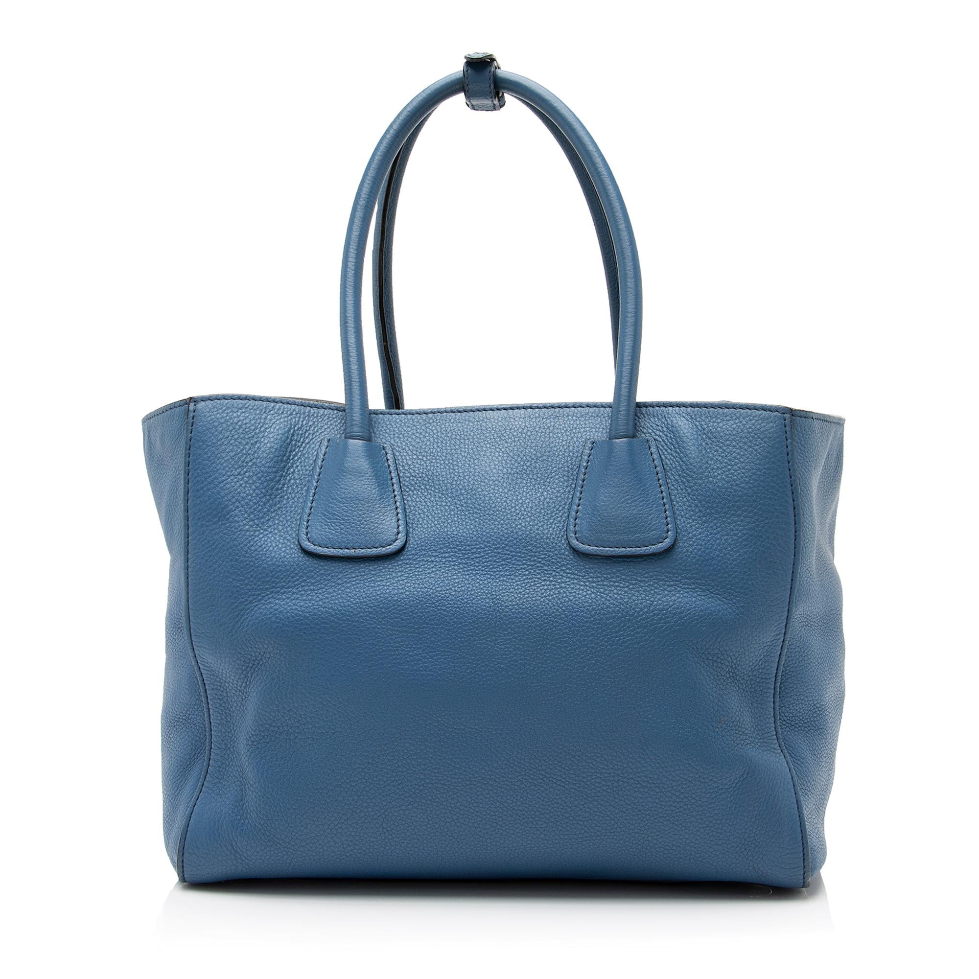 Prada Vitello Daino Twin Pocket Tote (SHF-23252)