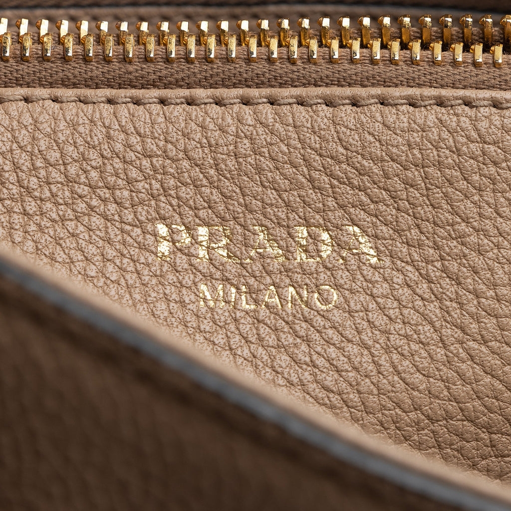 Prada Vitello Phenix Convertible Medium Tote (SHF-22748)