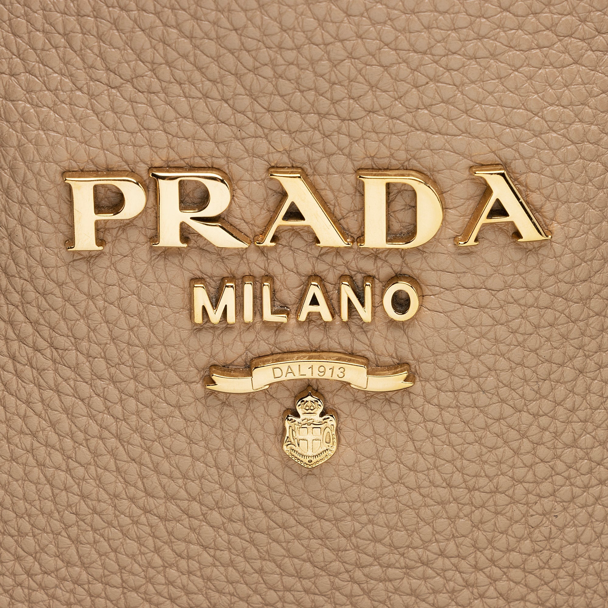 Prada Vitello Phenix Convertible Medium Tote (SHF-22748)