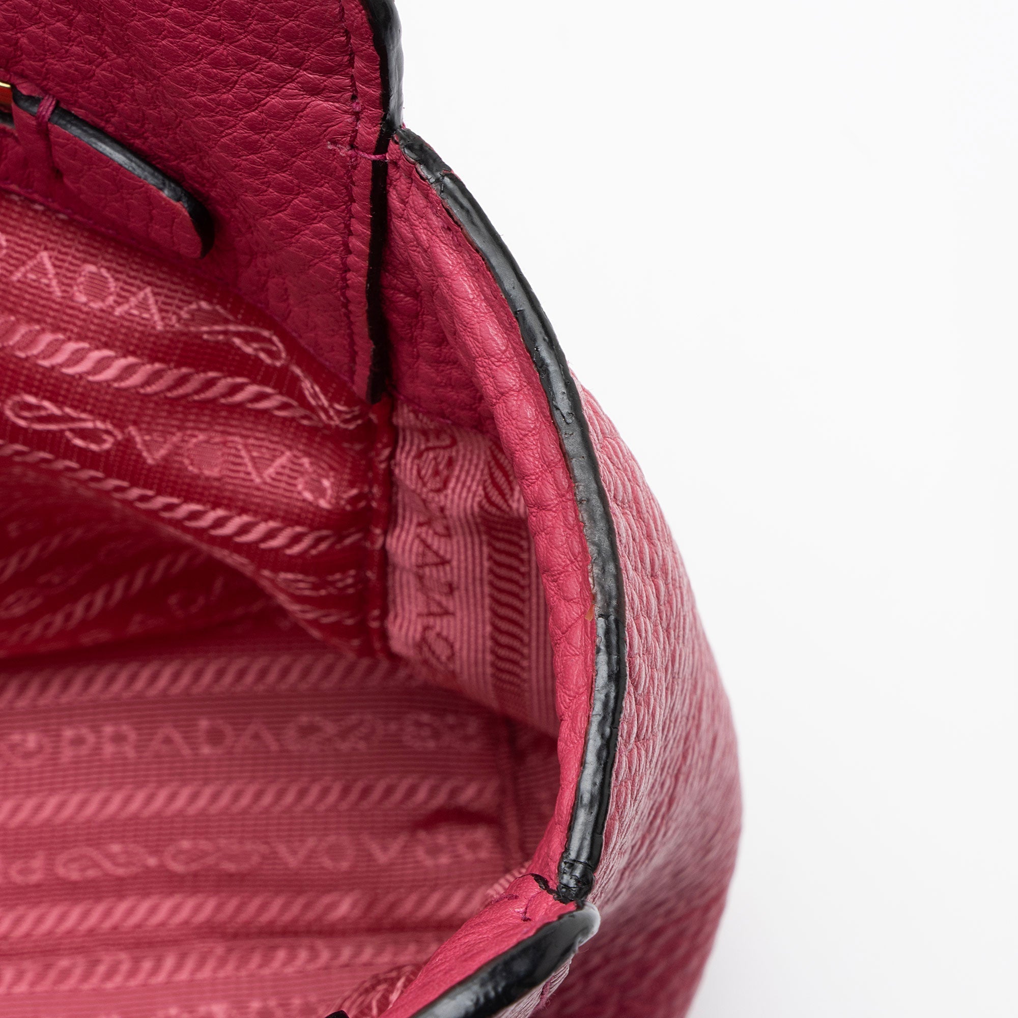 Prada Vitello Phenix Medium Open Tote