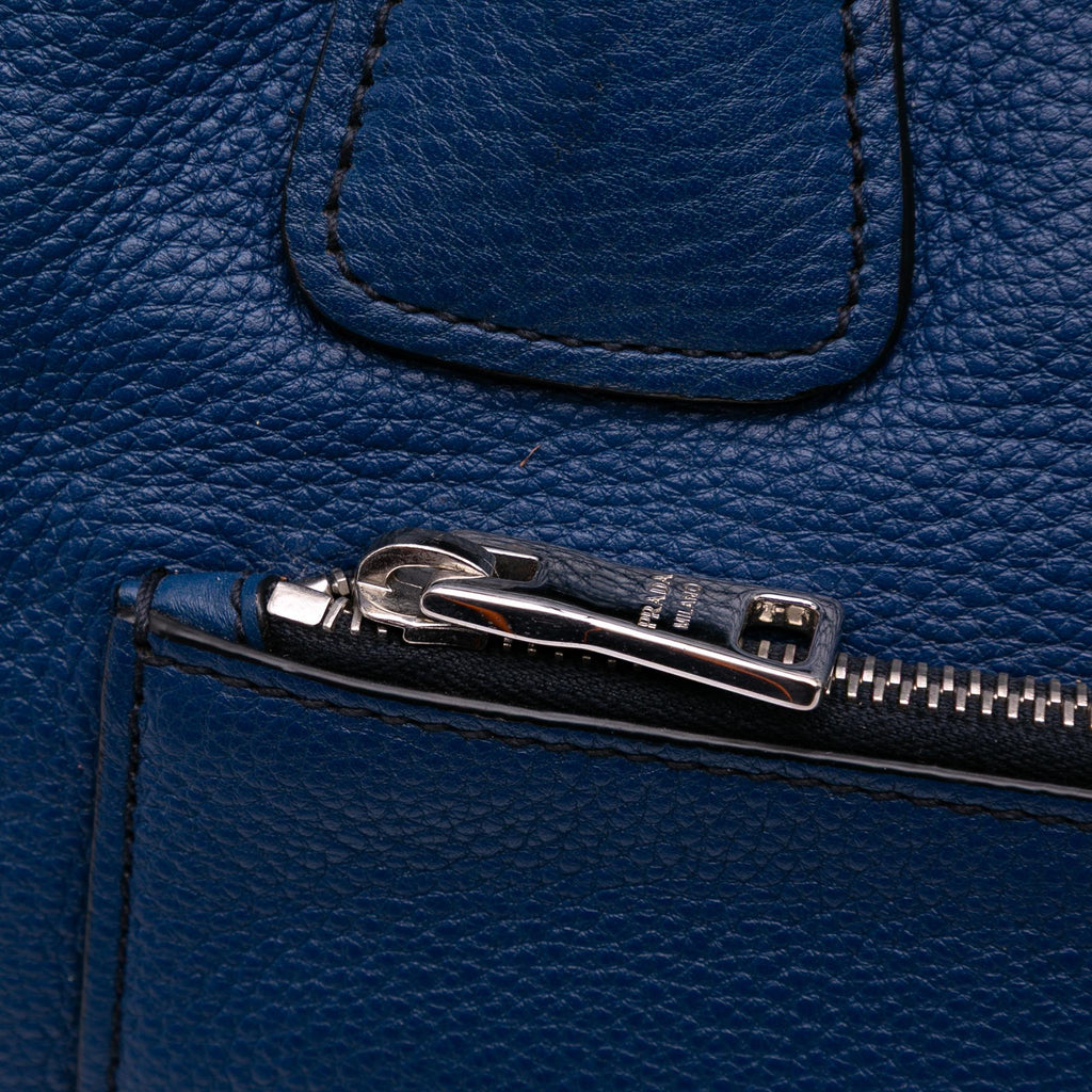 Prada Vitello Phenix Shopping Tote