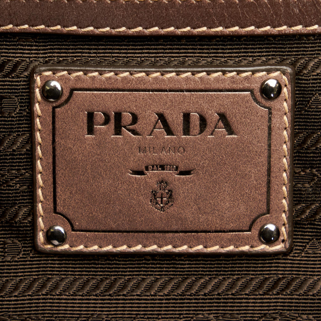 Prada Vitello Shine Tote (SHG-ntS044)