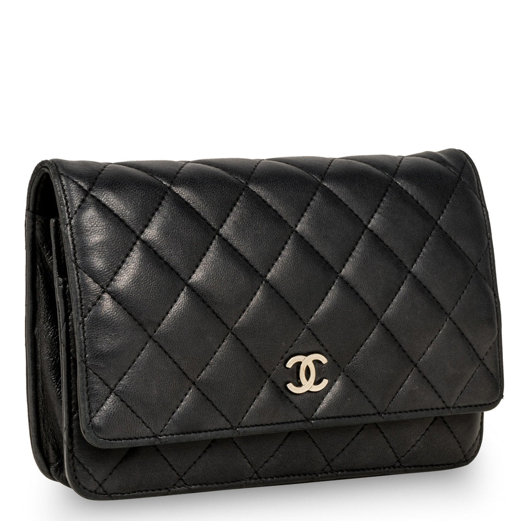 Classic Wallet on Chain - Lambskin