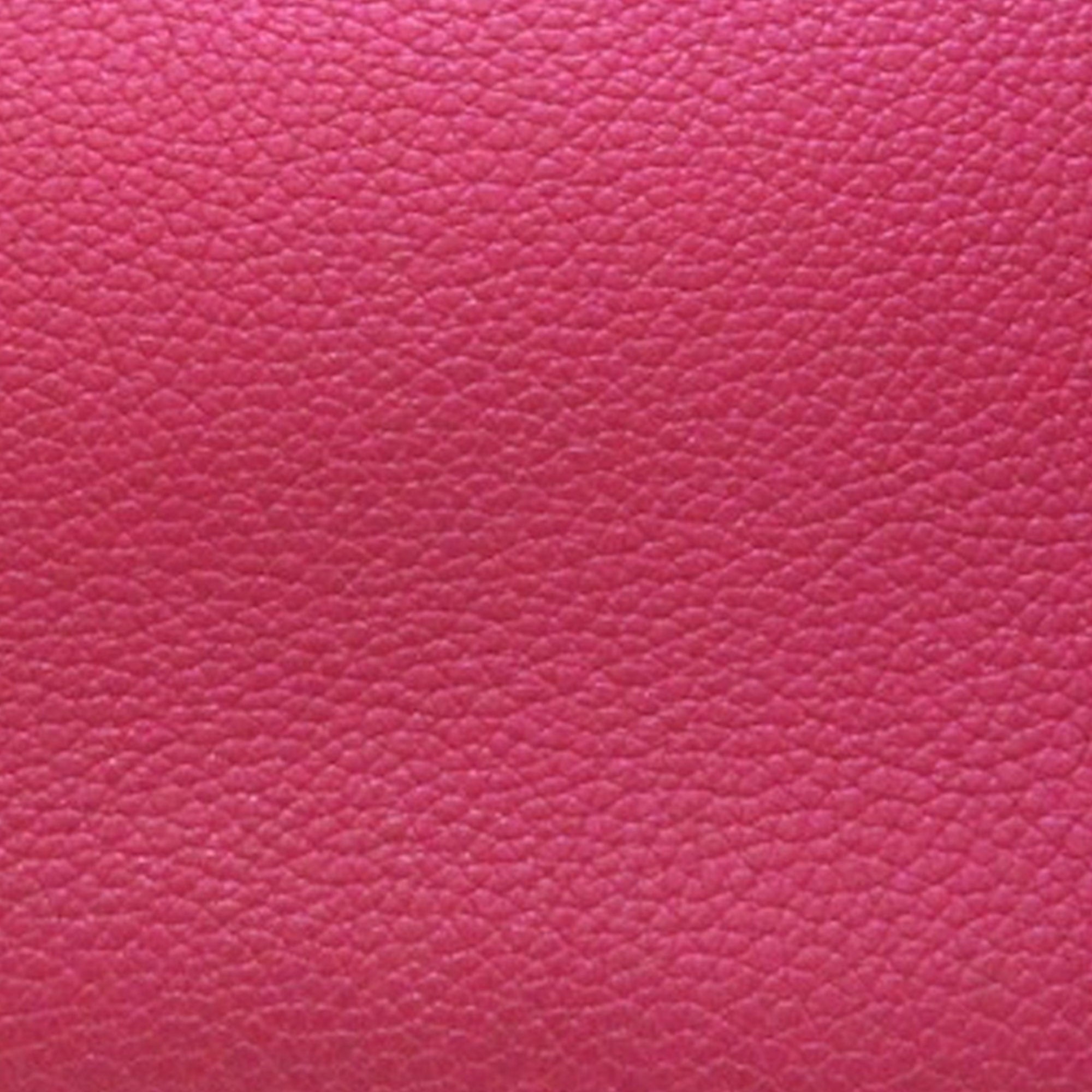 Louis Vuitton Capucines MM Pink Taurillon