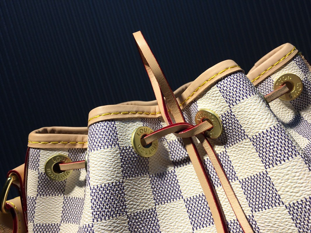 Elite Carryalls