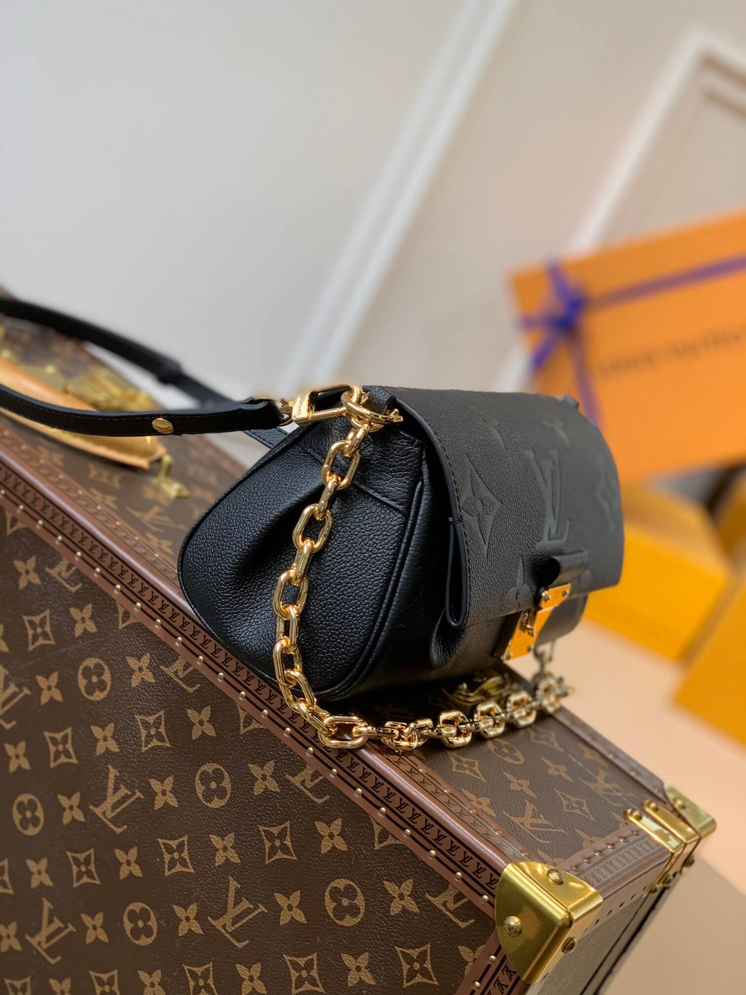 M45813 Favorite Monogram 24cm black TOURTERELLE / CRÈME