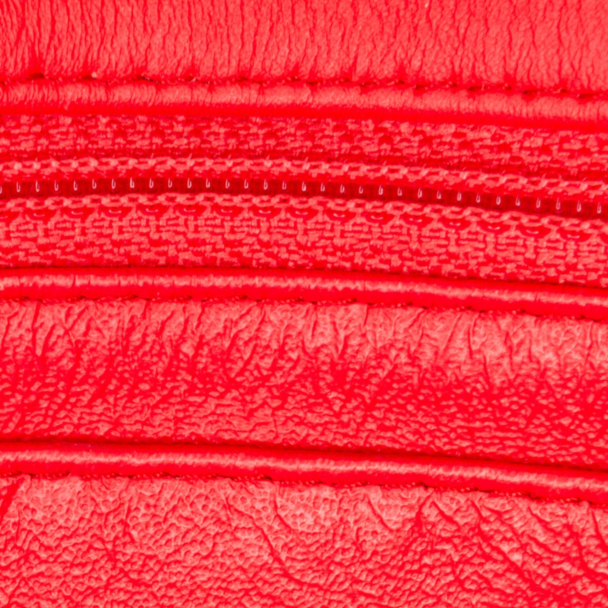 Chanel Classic Single Flap Mini Red Patent Leather SiLouis Vuittoner