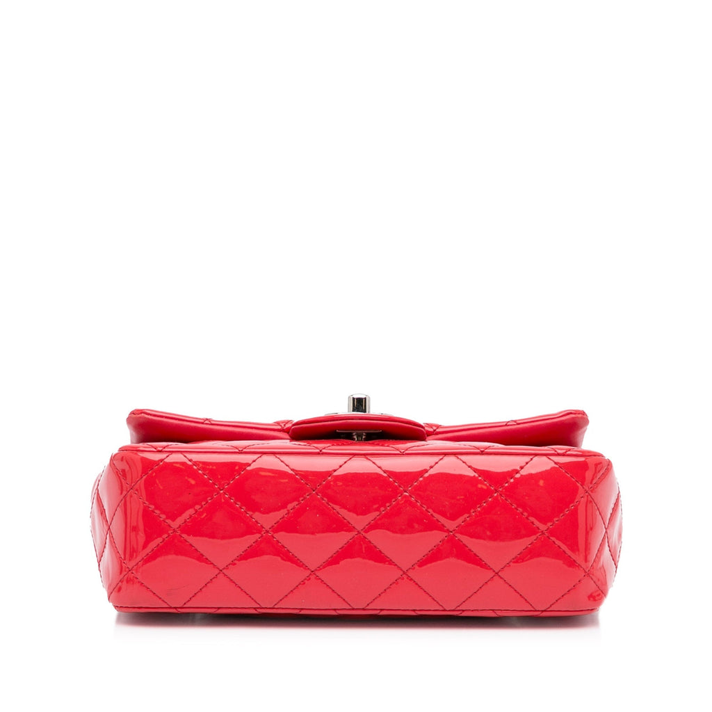 Chanel Classic Single Flap Mini Red Patent Leather SiLouis Vuittoner
