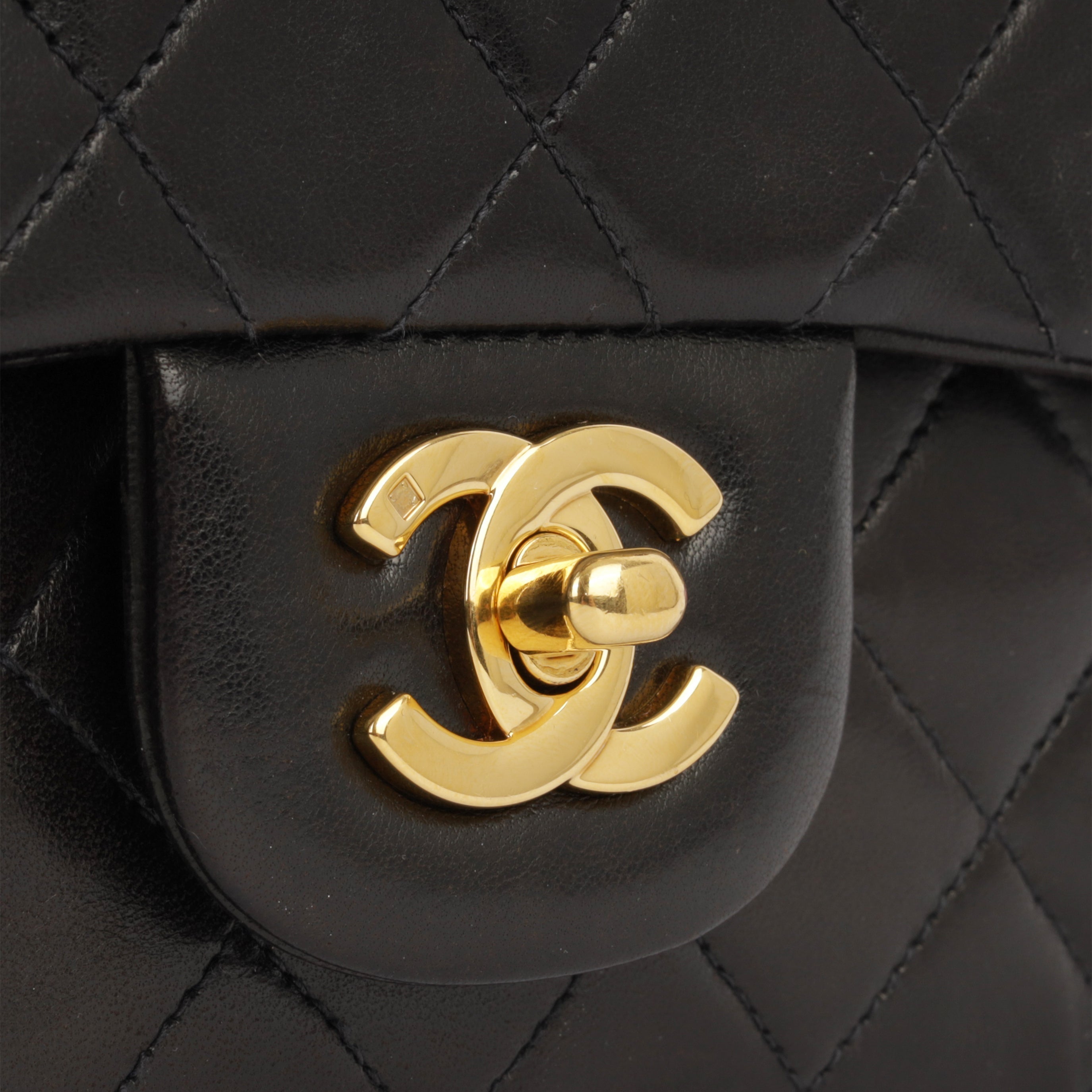 Vintage Classic Flap Bag - Small