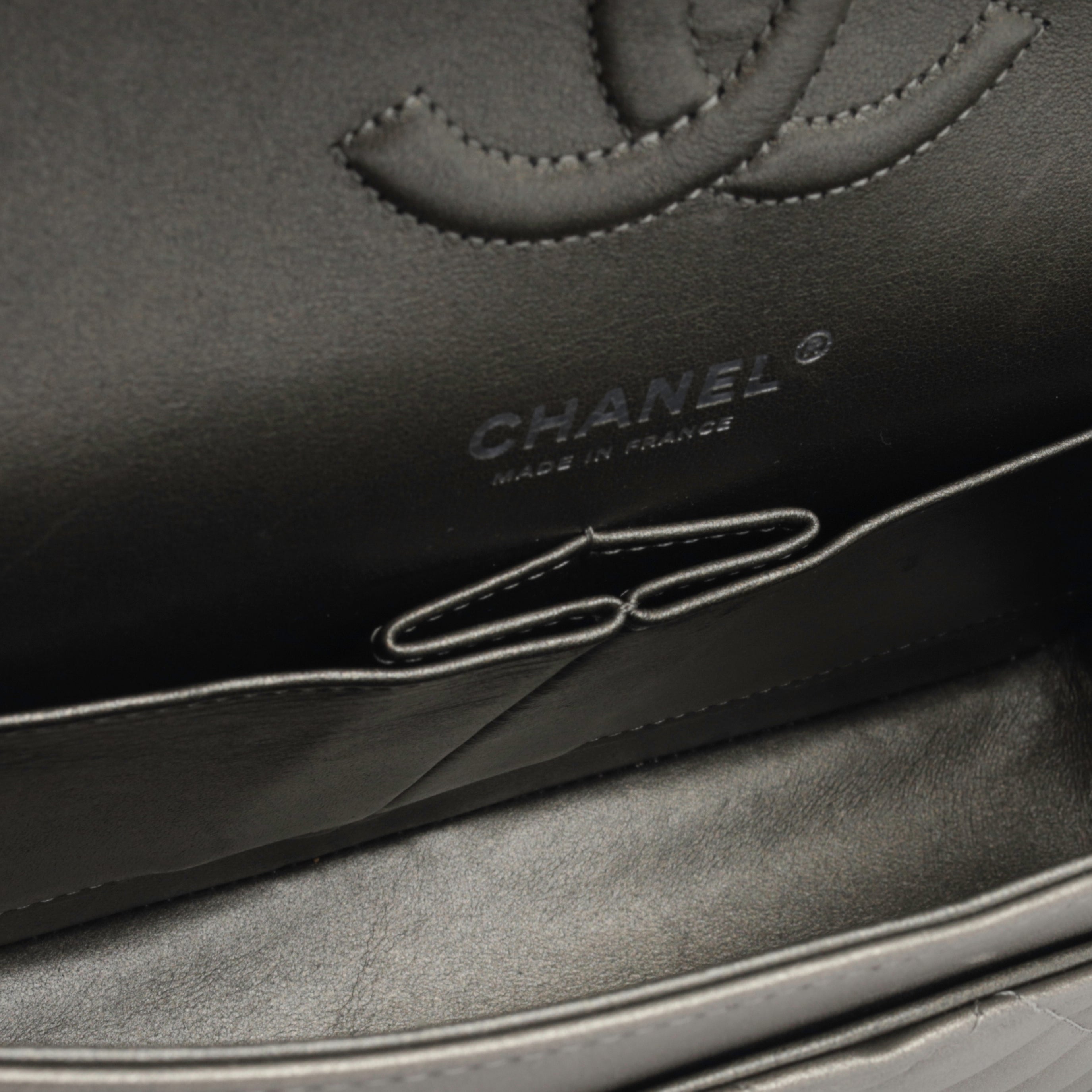 Classic Flap Bag - Medium