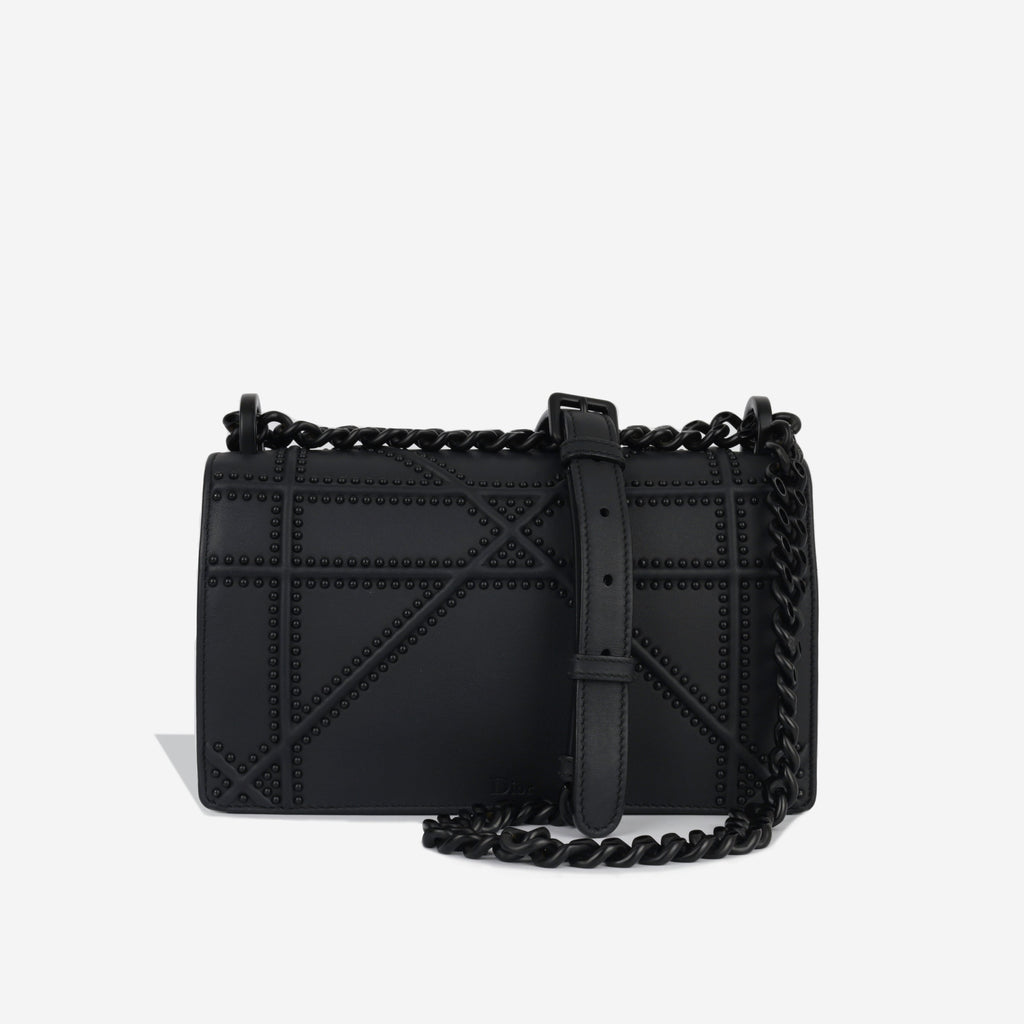 Diororama - Black Ultramatte