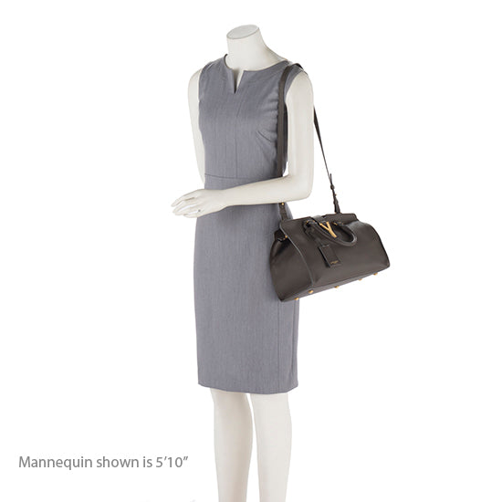 Saint Laurent Calfskin Classic Cabas Y Small Tote - FINAL SALE (SHF-15189)