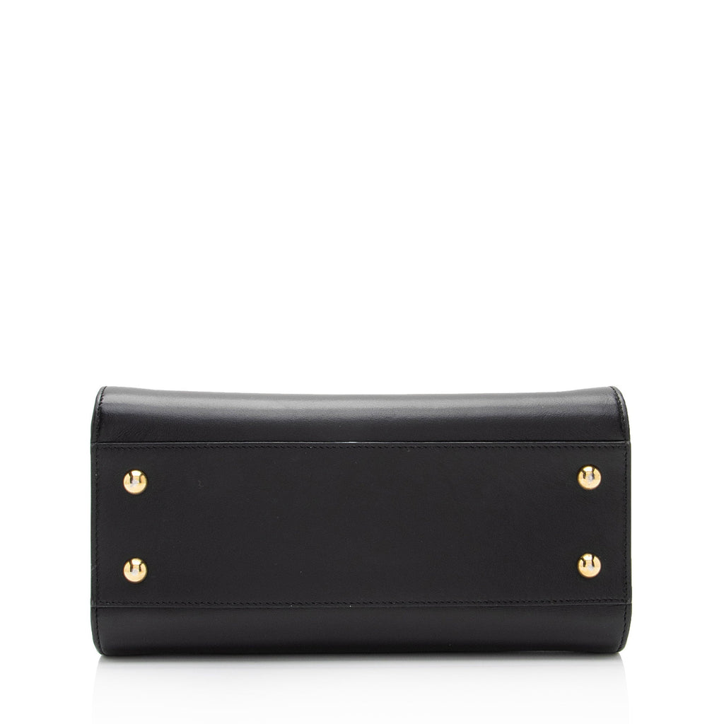 Saint Laurent Calfskin Monogram Baby Cabas Tote (SHF-Emwqyt)