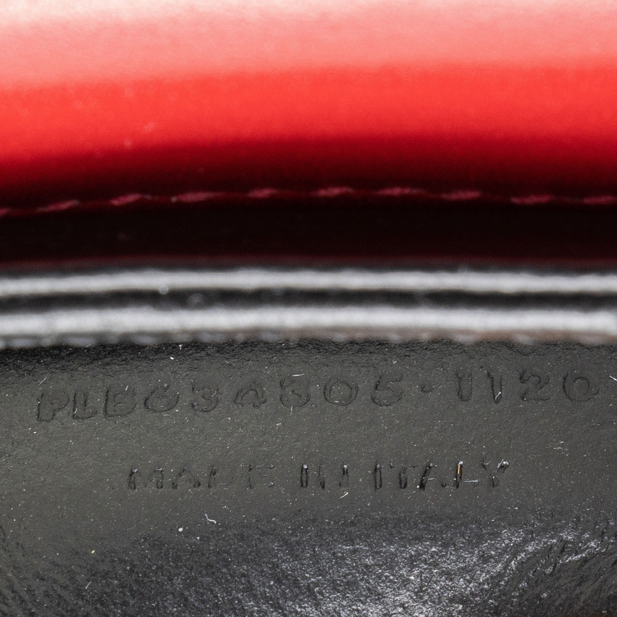 Saint Laurent Calfskin Monogram Solferino Medium Shoulder Bag (SHF-UzxBQh)