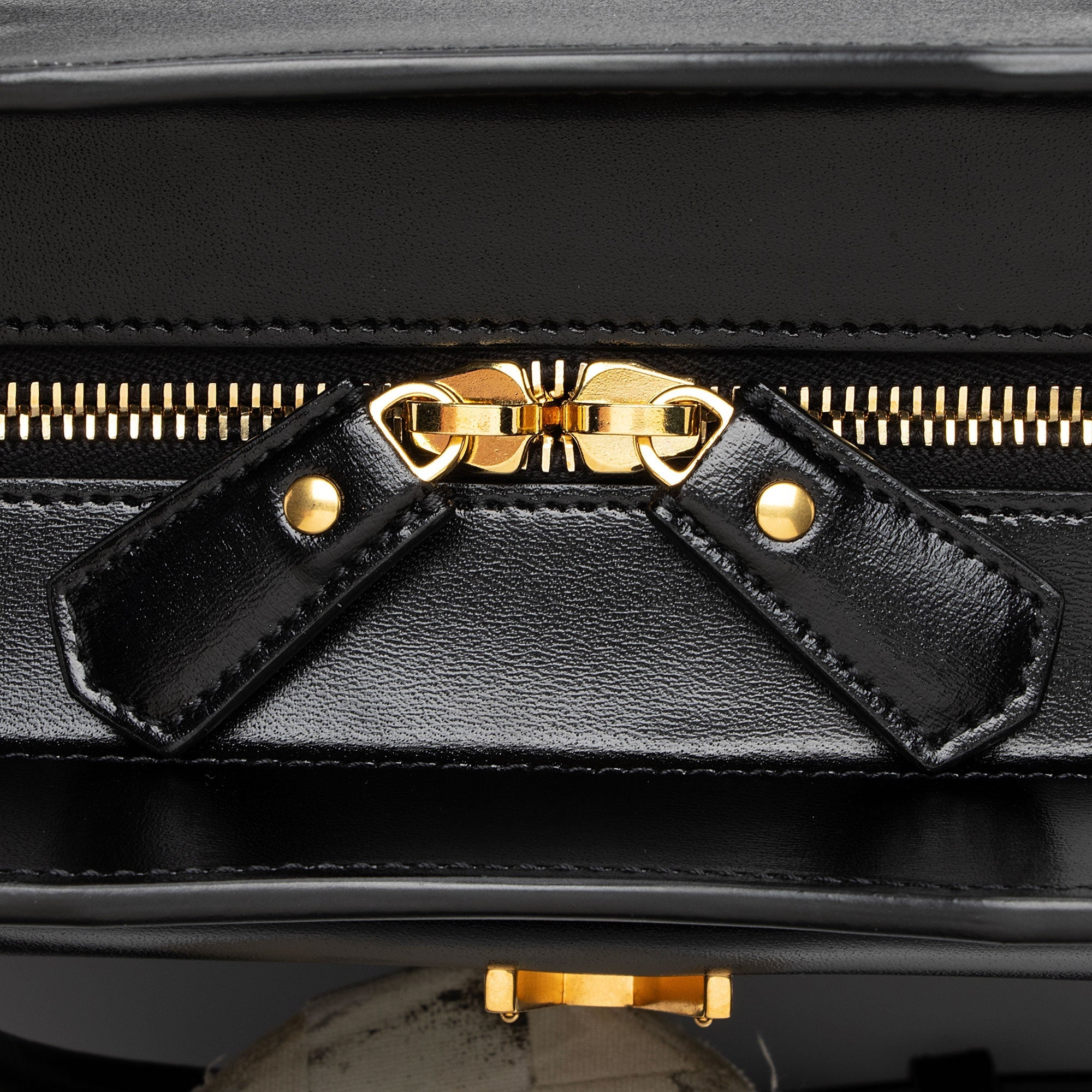 Saint Laurent Calfskin Monogram Uptown Medium Tote (SHF-Z82BDJ)