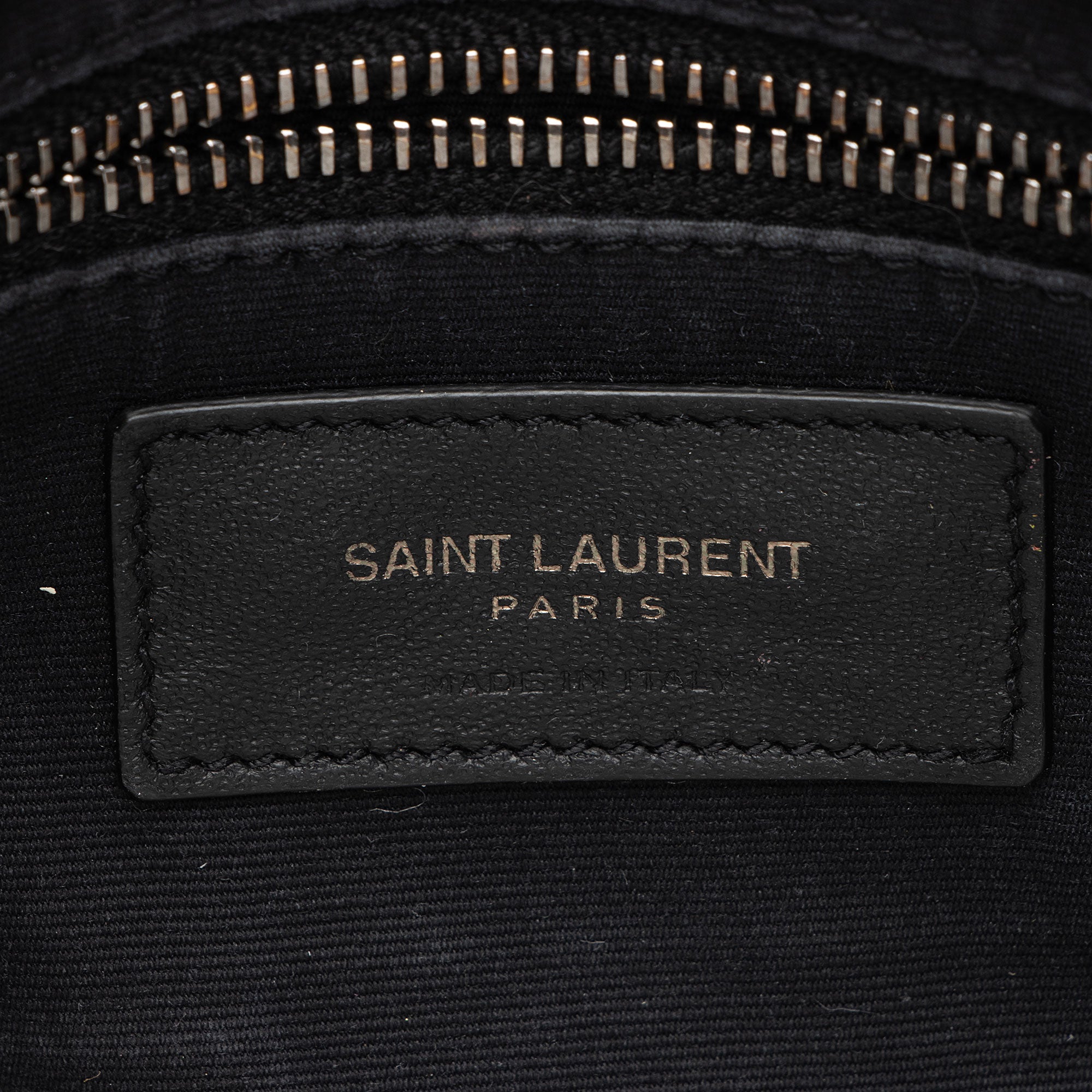 Saint Laurent Crinkled Calfskin Monogram Niki Chain Wallet (SHF-afCOLO)