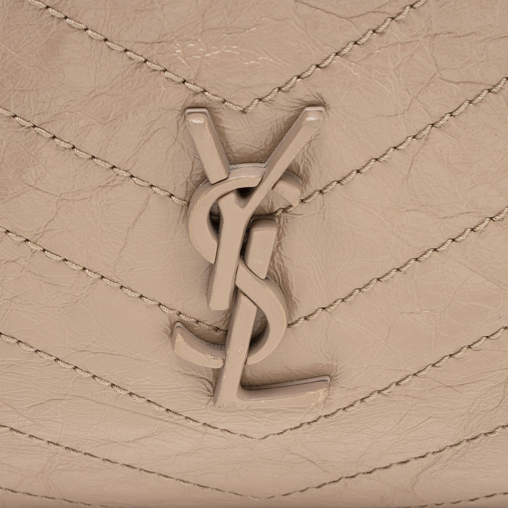 Saint Laurent Crinkled Calfskin Monogram Niki Large Shopping Tote (SHF-XeDWwD)