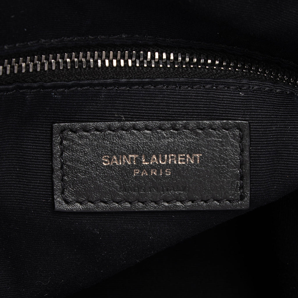 Saint Laurent Crinkled Calfskin Monogram Niki Medium Shopping Tote (SHF-gLfdmG)