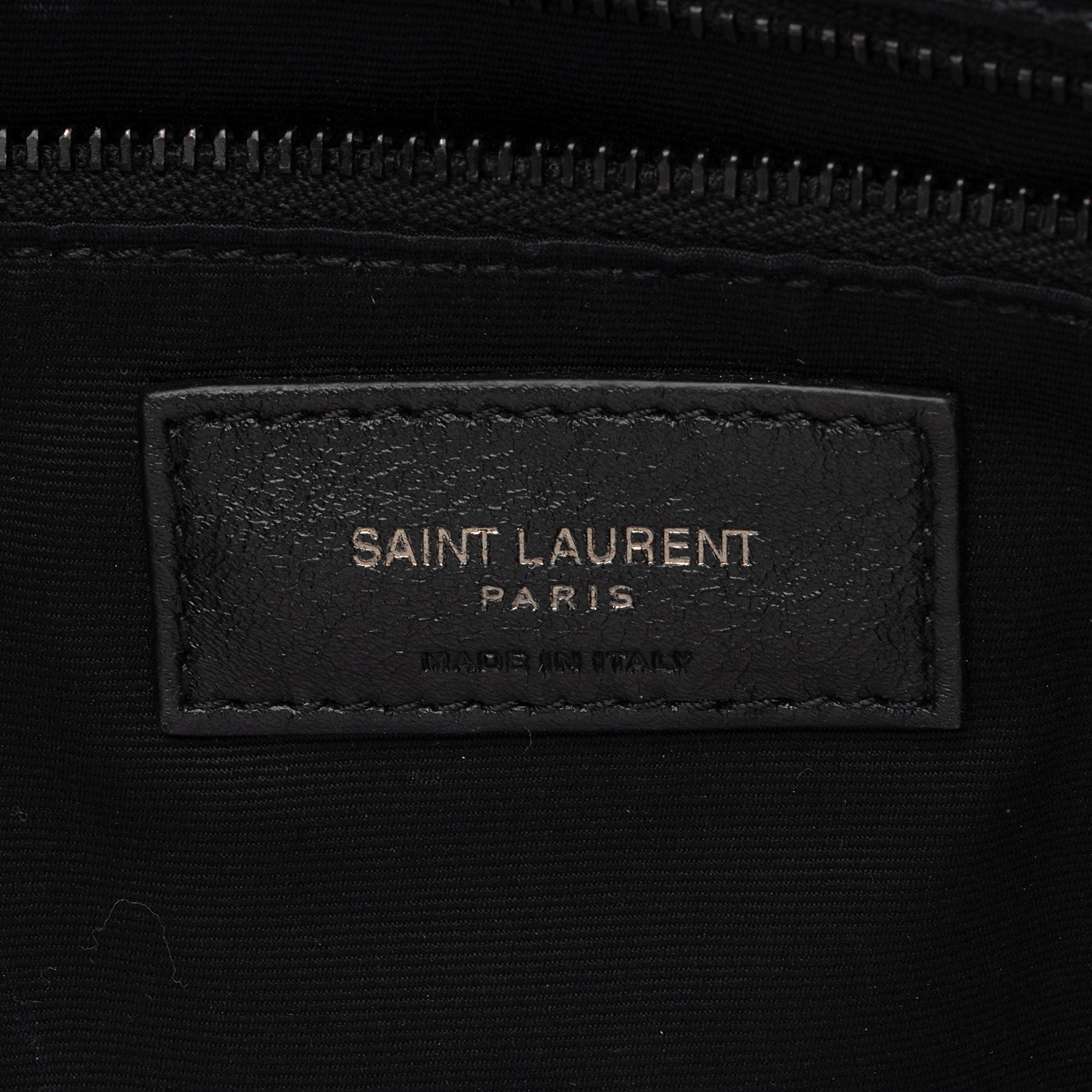 Saint Laurent Crinkled Calfskin Monogram Niki Medium Shopping Tote (SHF-HoUdcp)