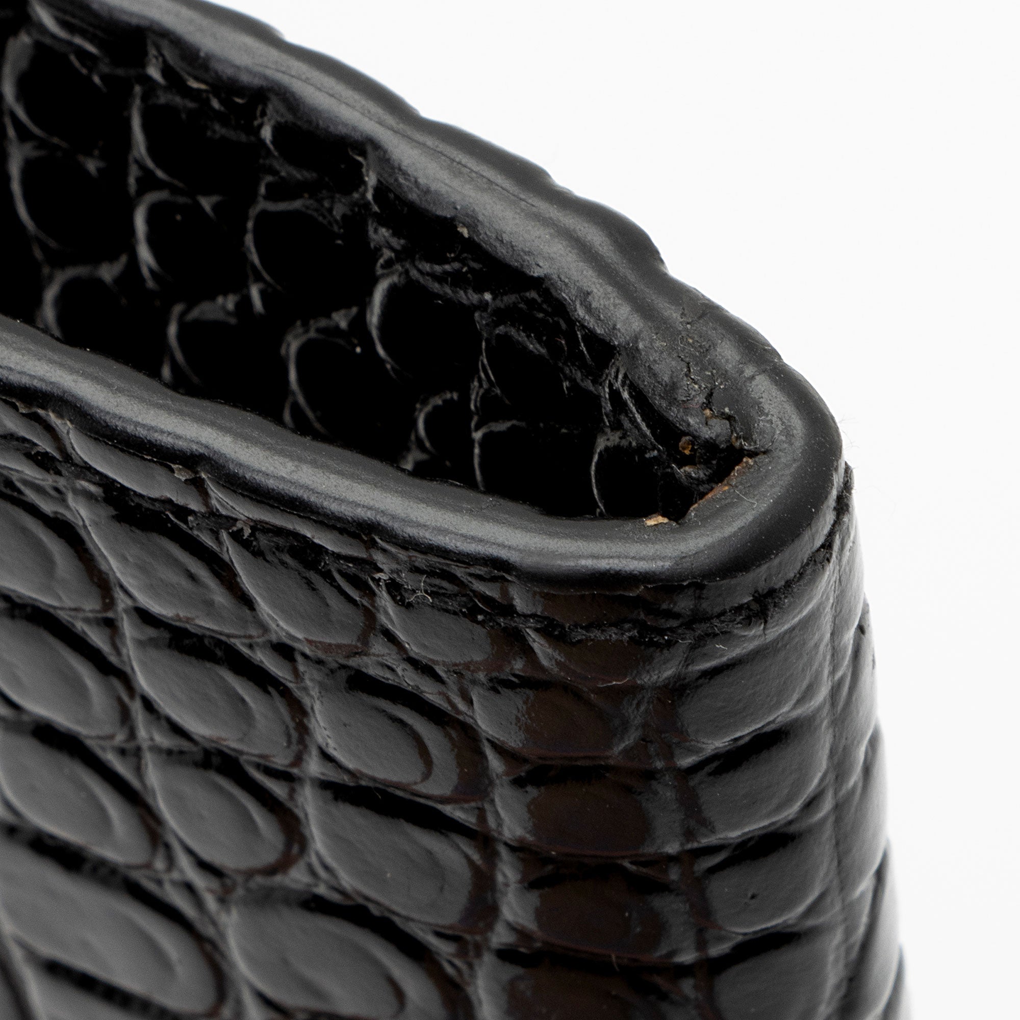 Saint Laurent Croc Embossed Leather Monogram Baby Uptown Clutch (SHF-ZduBsW)
