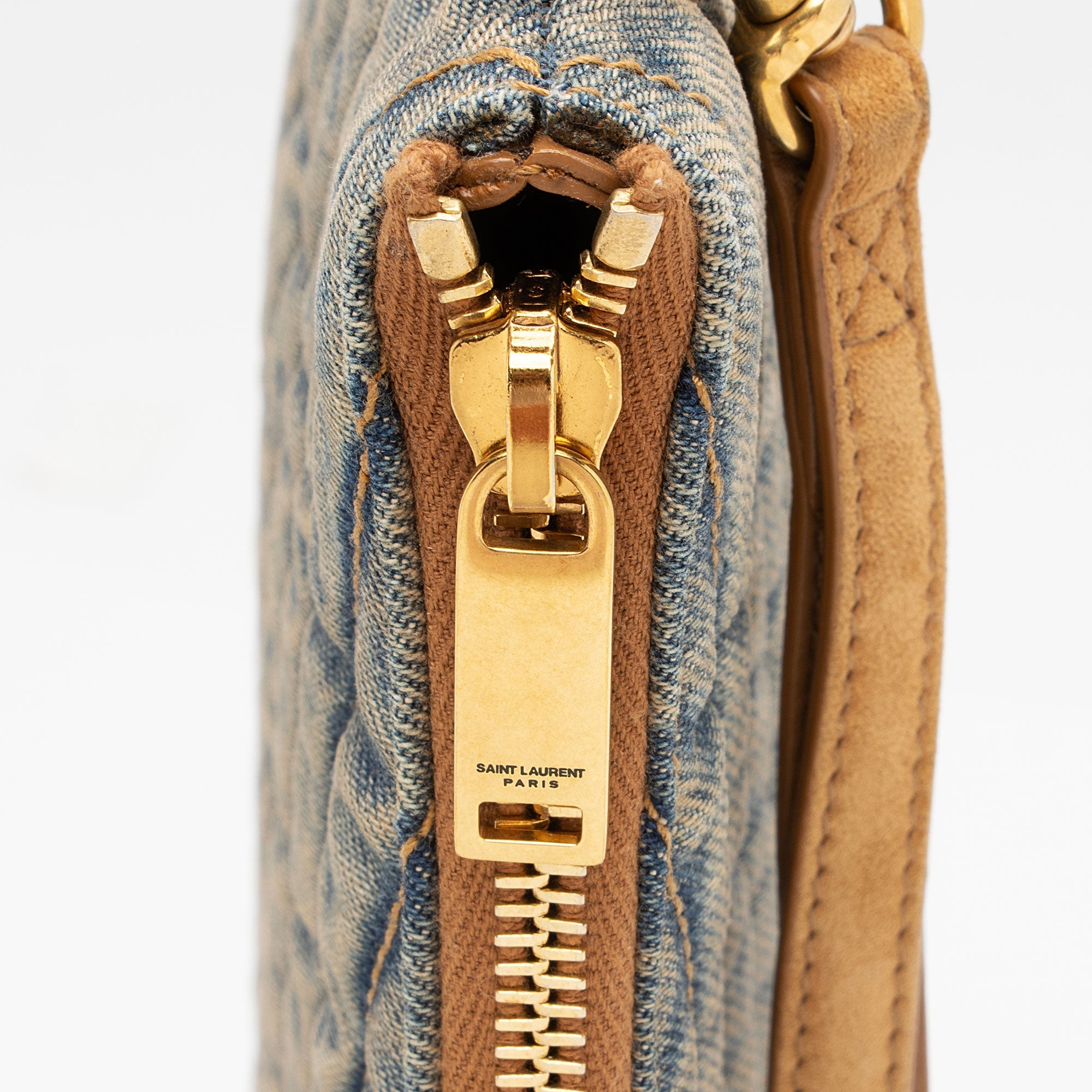 Saint Laurent Denim Matelasse Chevron Monogram A5 Wristlet (SHF-2A8wVv)