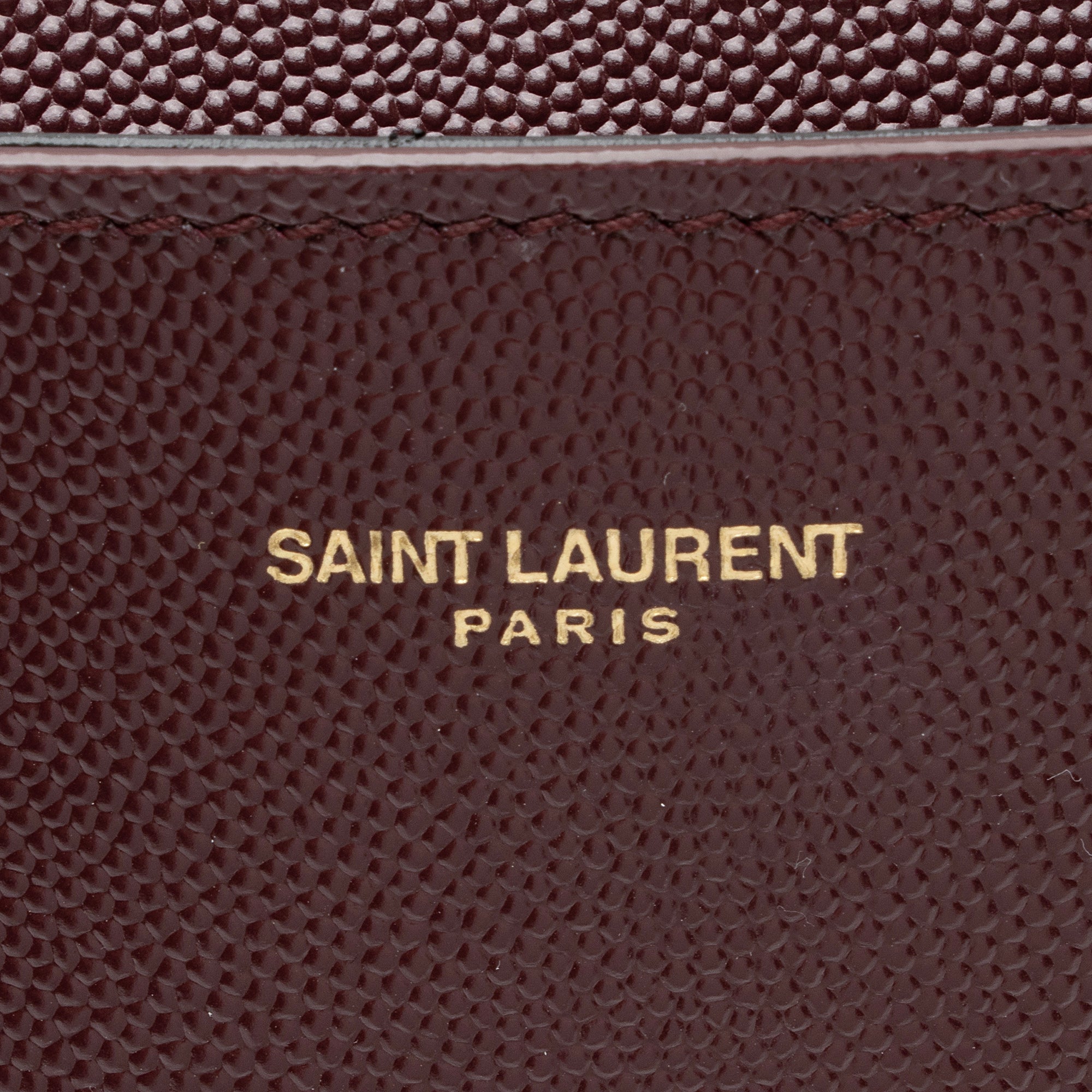 Saint Laurent Grain de Poudre Classic Monogram Cassandra Medium Top Handle Bag (SHF-thY3yI)