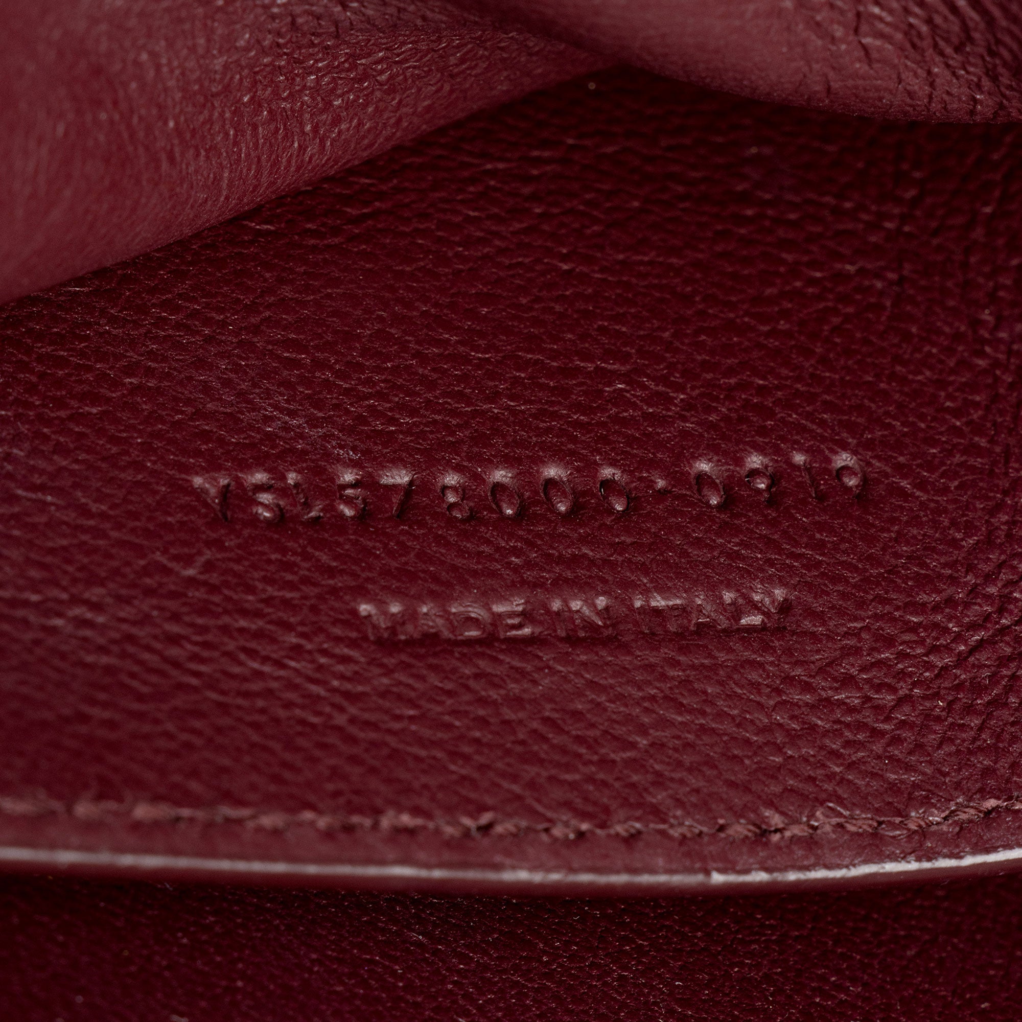 Saint Laurent Grain de Poudre Monogram Cassandra Medium Top Handle (SHF-HGeoF5)