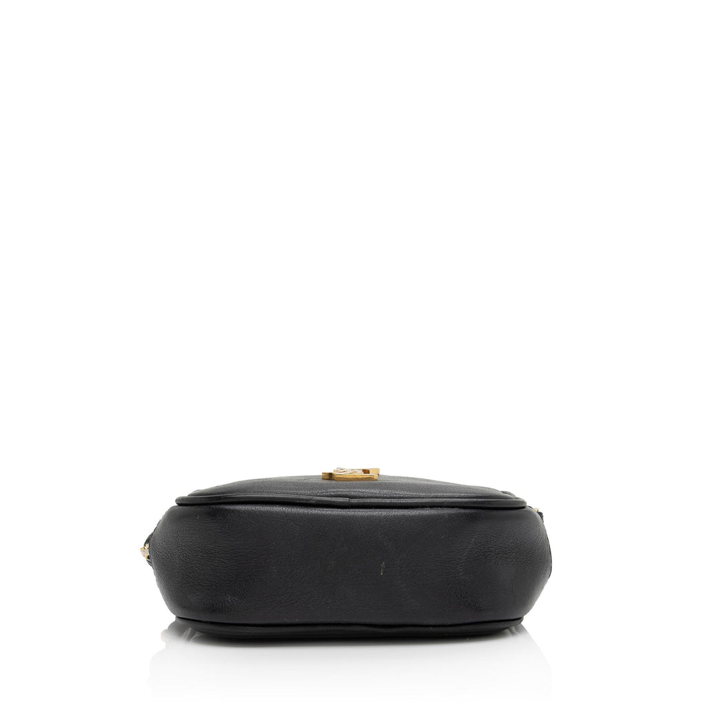 Saint Laurent Leather Monogram Blogger Bag (SHF-0bGOag)