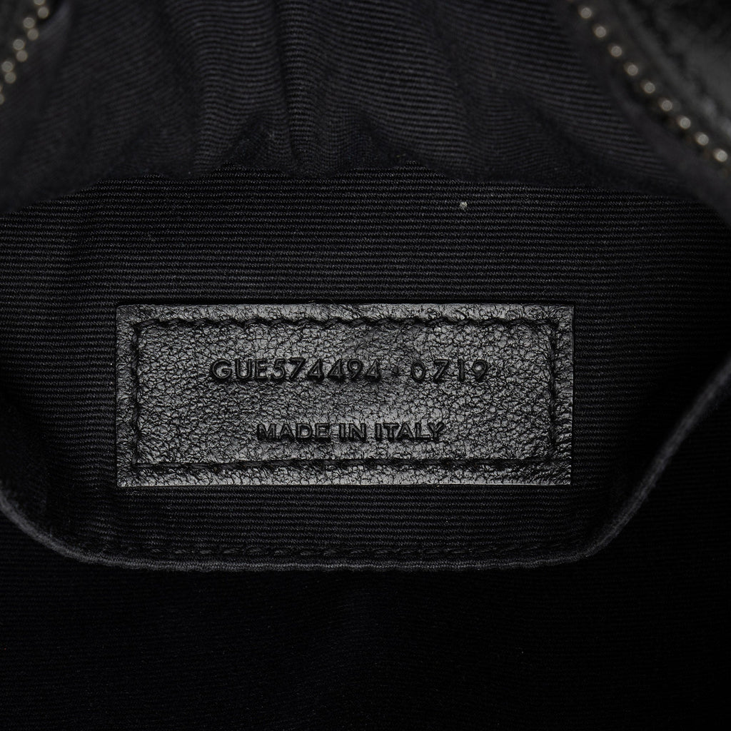 Saint Laurent Leather Monogram Lou Camera Bag (SHF-whAoB5)