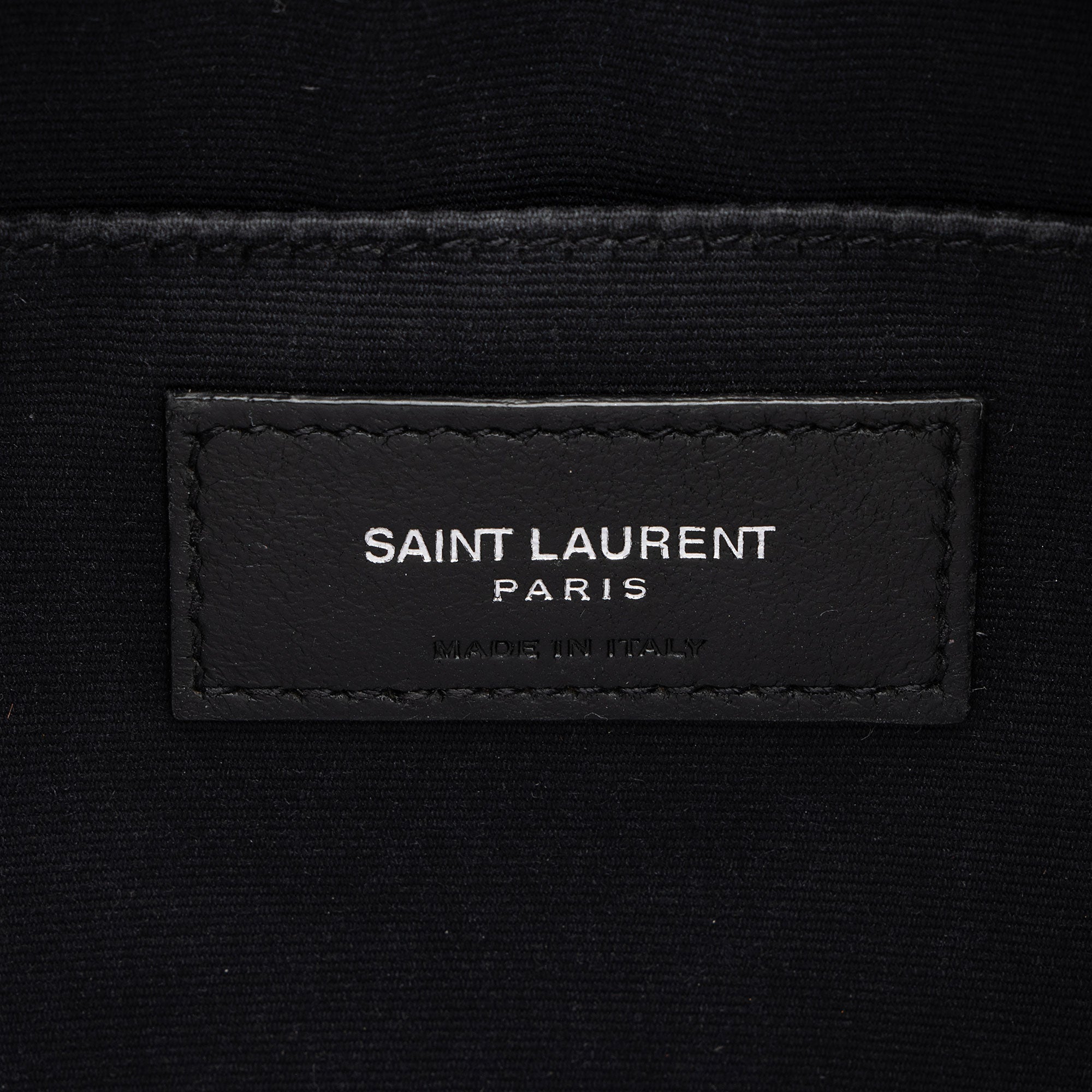 Saint Laurent Leather Monogram Lou Camera Bag (SHF-whAoB5)