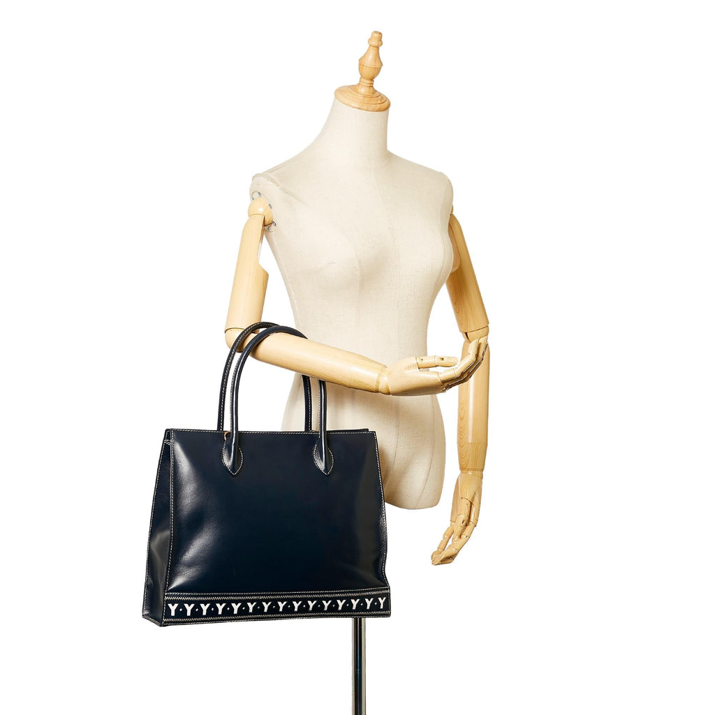 Saint Laurent Leather Tote Bag (SHG-26732)