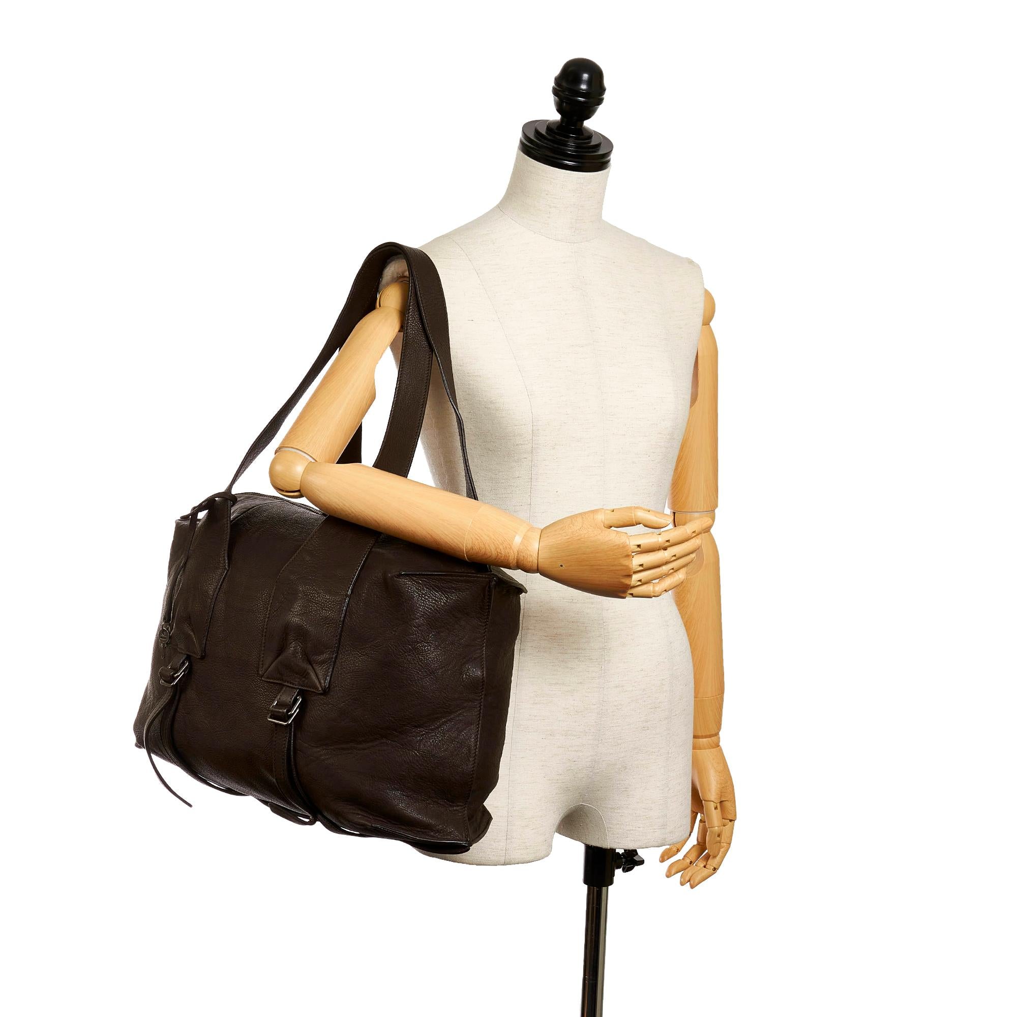 Saint Laurent Leather Tote Bag (SHG-30195)