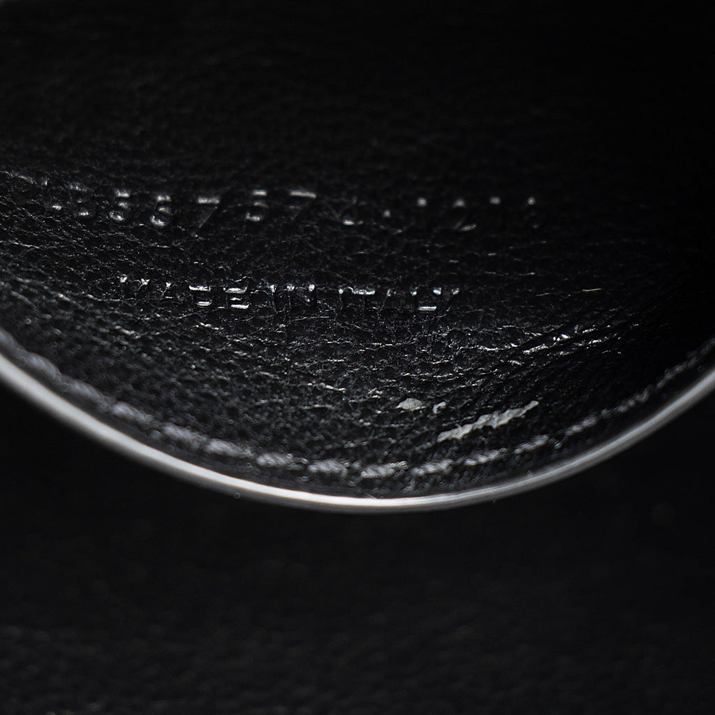 Saint Laurent Matalasse Calfskin Monogram Vicky Belt Bag (SHF-UFp2hO)