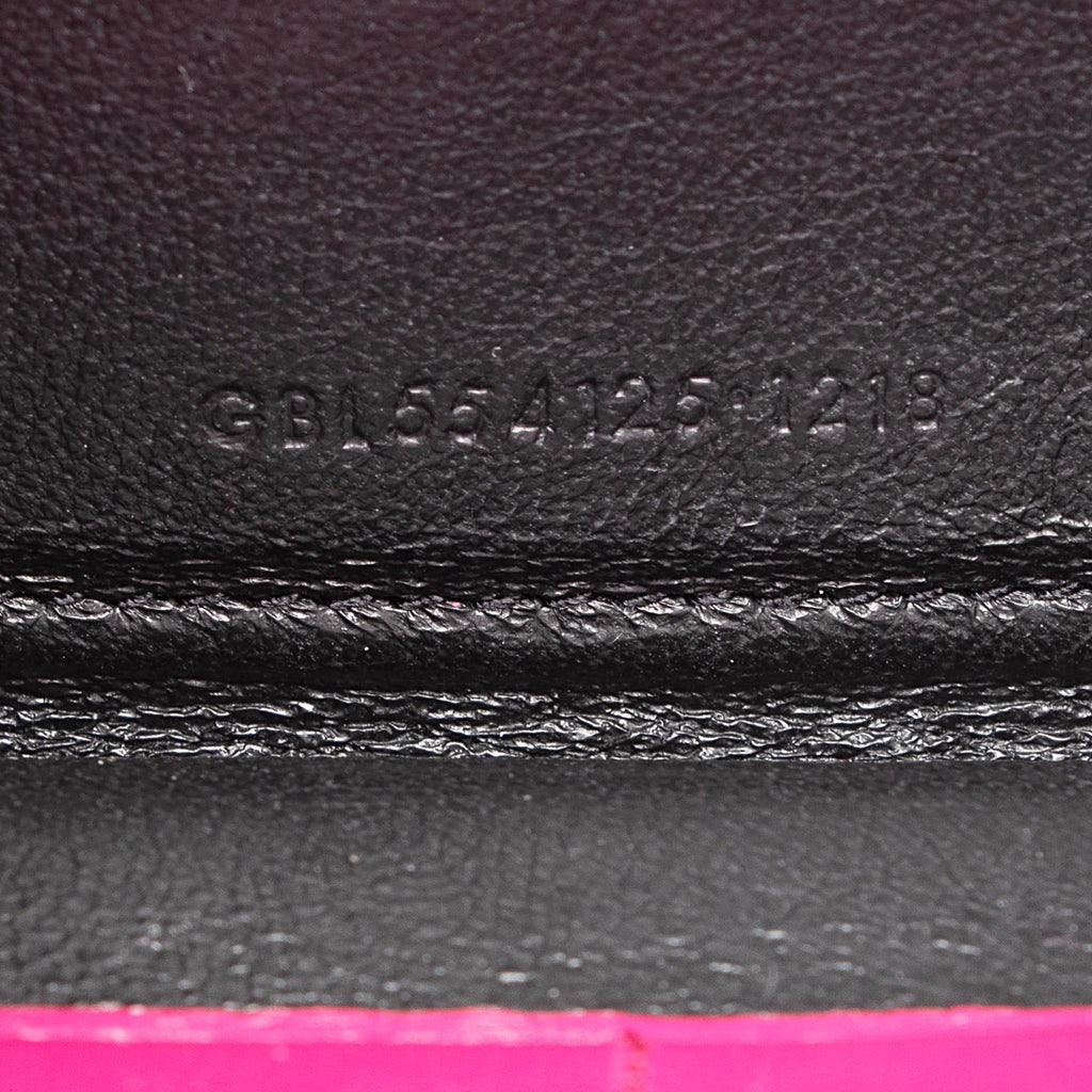 Saint Laurent Matalasse Patent Leather Monogram Vicky Chain Wallet (SHF-GZpZIV)