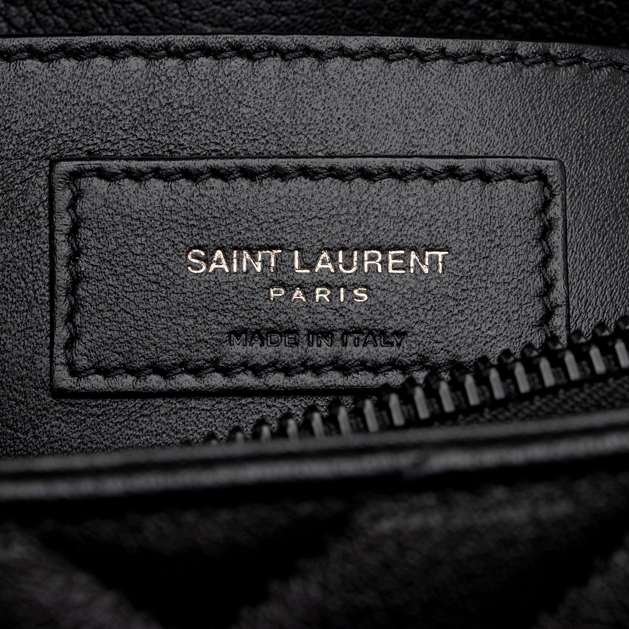 Saint Laurent Matelasse Calfskin Monogram College Large Shoulder Bag (SHF-K7F9Zp)