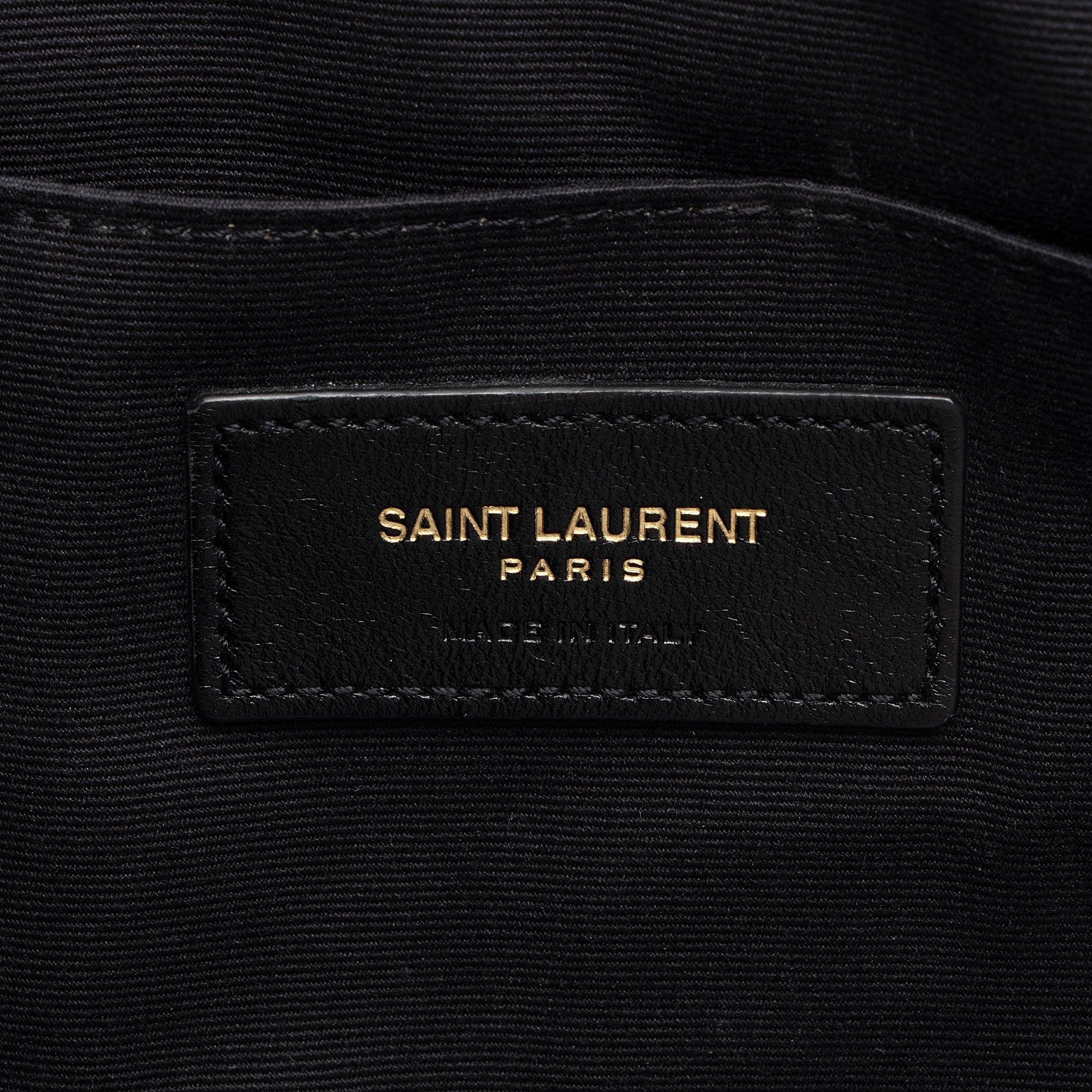Saint Laurent Matelasse Calfskin Monogram Large Wristlet (SHF-Cxxp2w)