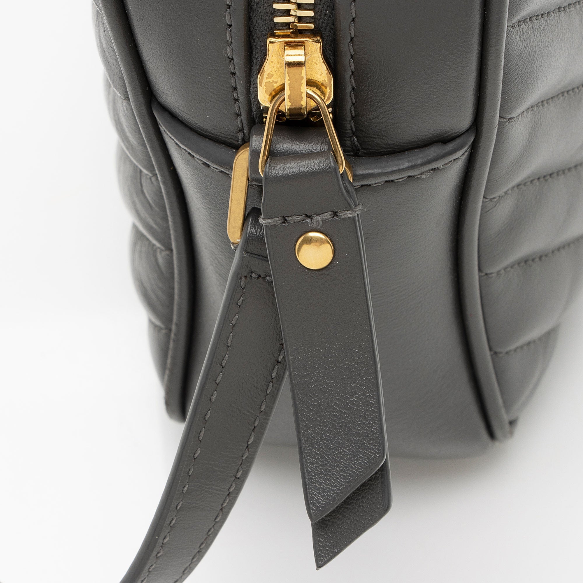 Saint Laurent Matelasse Calfskin Monogram Lou Camera Bag (SHF-Dlf8kG)