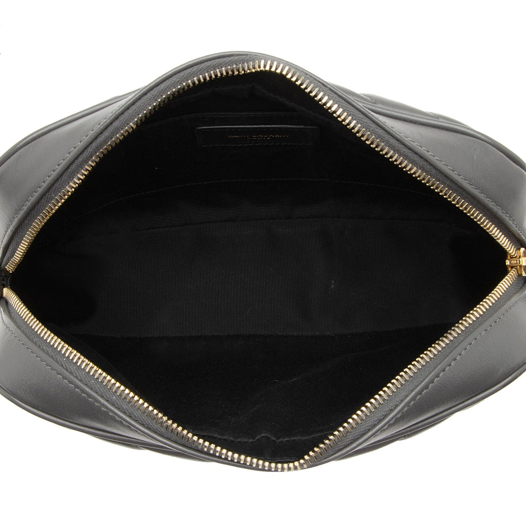 Saint Laurent Matelasse Calfskin Monogram Lou Camera Bag (SHF-Dlf8kG)