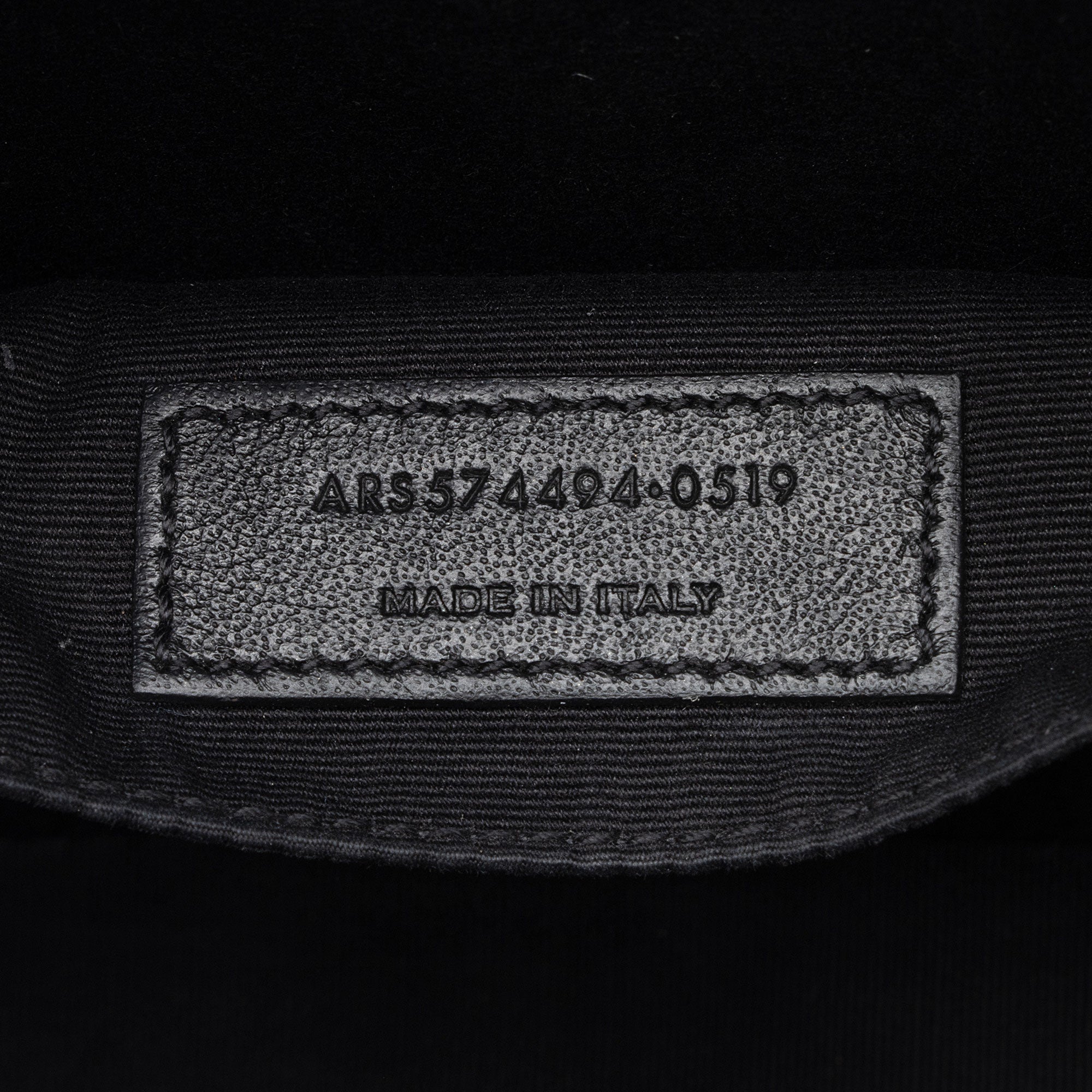 Saint Laurent Matelasse Calfskin Monogram Lou Camera Bag (SHF-TFjjTM)